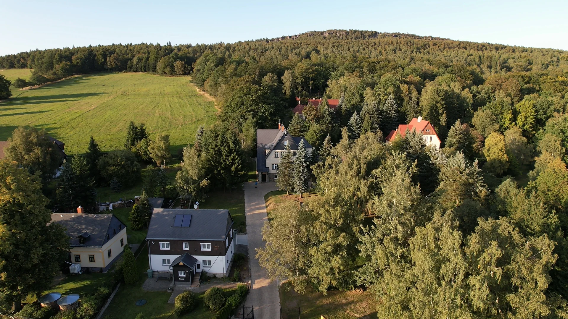Pobyt na Děčínském Sněžníku se snídaní či polopenzí i privátní saunou