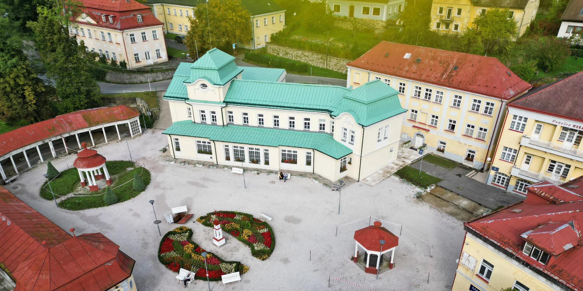 Pobyt v srdci Lázní Libverda: možnost snídaně či polopenze, poloha hned u kolonády