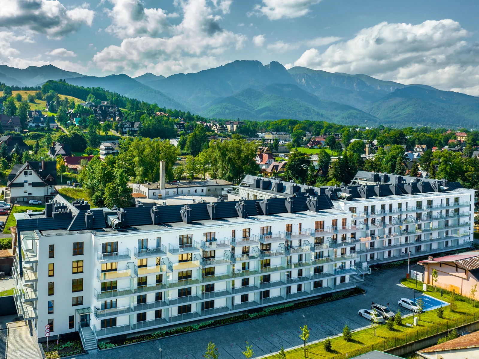 Dovolená v Zakopaném: apartmán pouze 600 m od vlaku, neomezený wellness i moderní pokoje