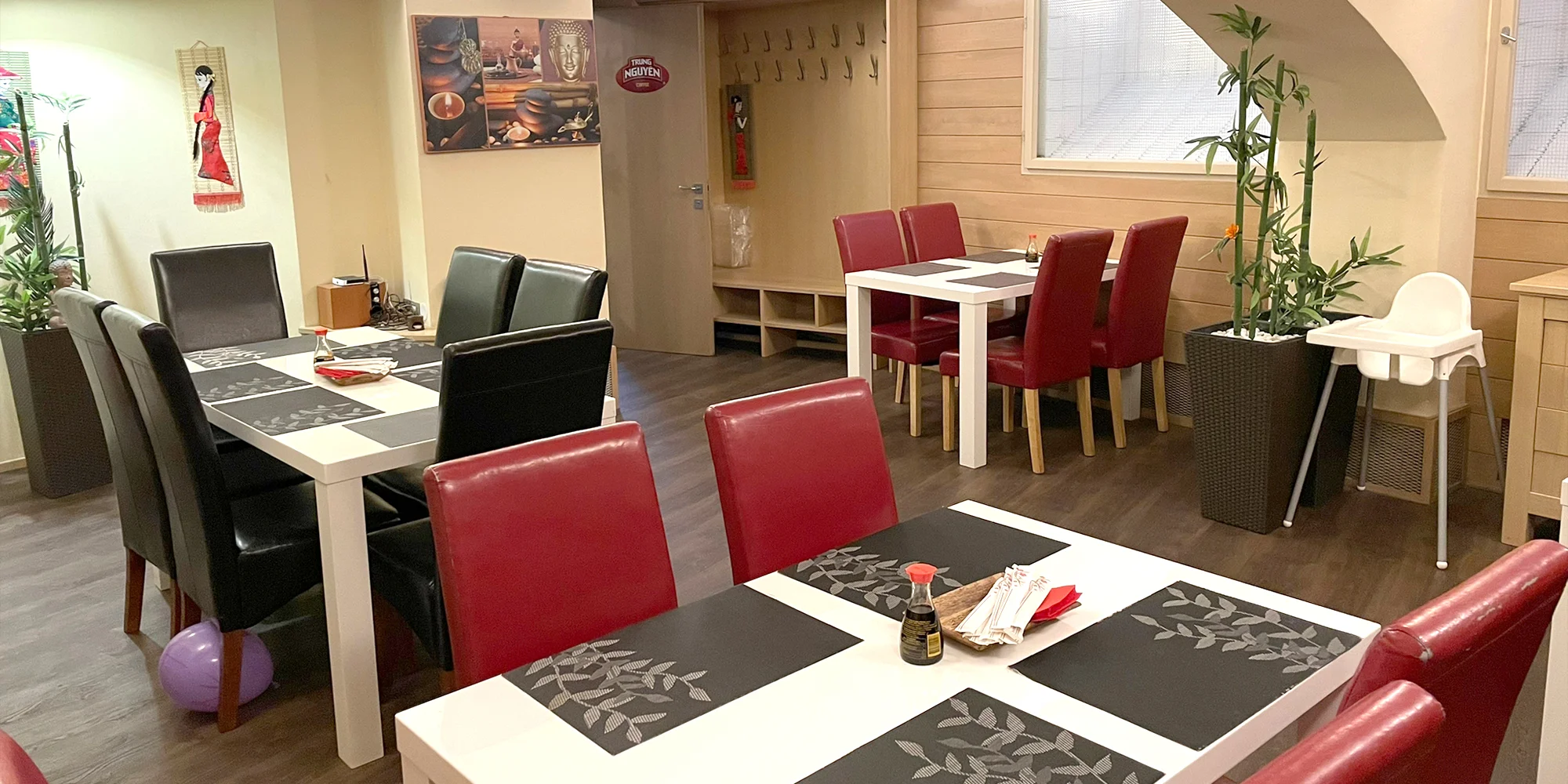 Nabité sushi sety o 38 či 48 ks v Táboře: tuňák i losos či avokádo