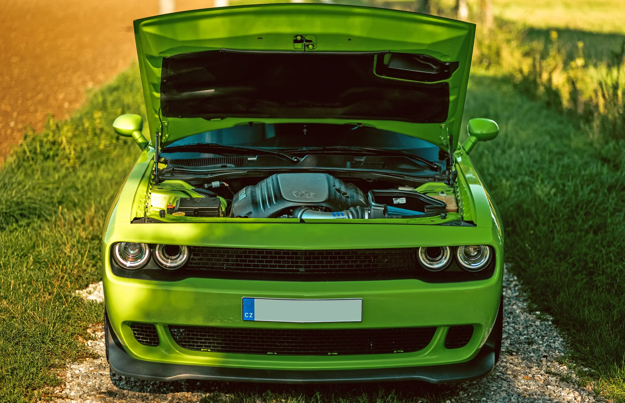 Dodge Challenger 5.7 hemi: spolujízda, řízení i pronájem až na 24 hod.