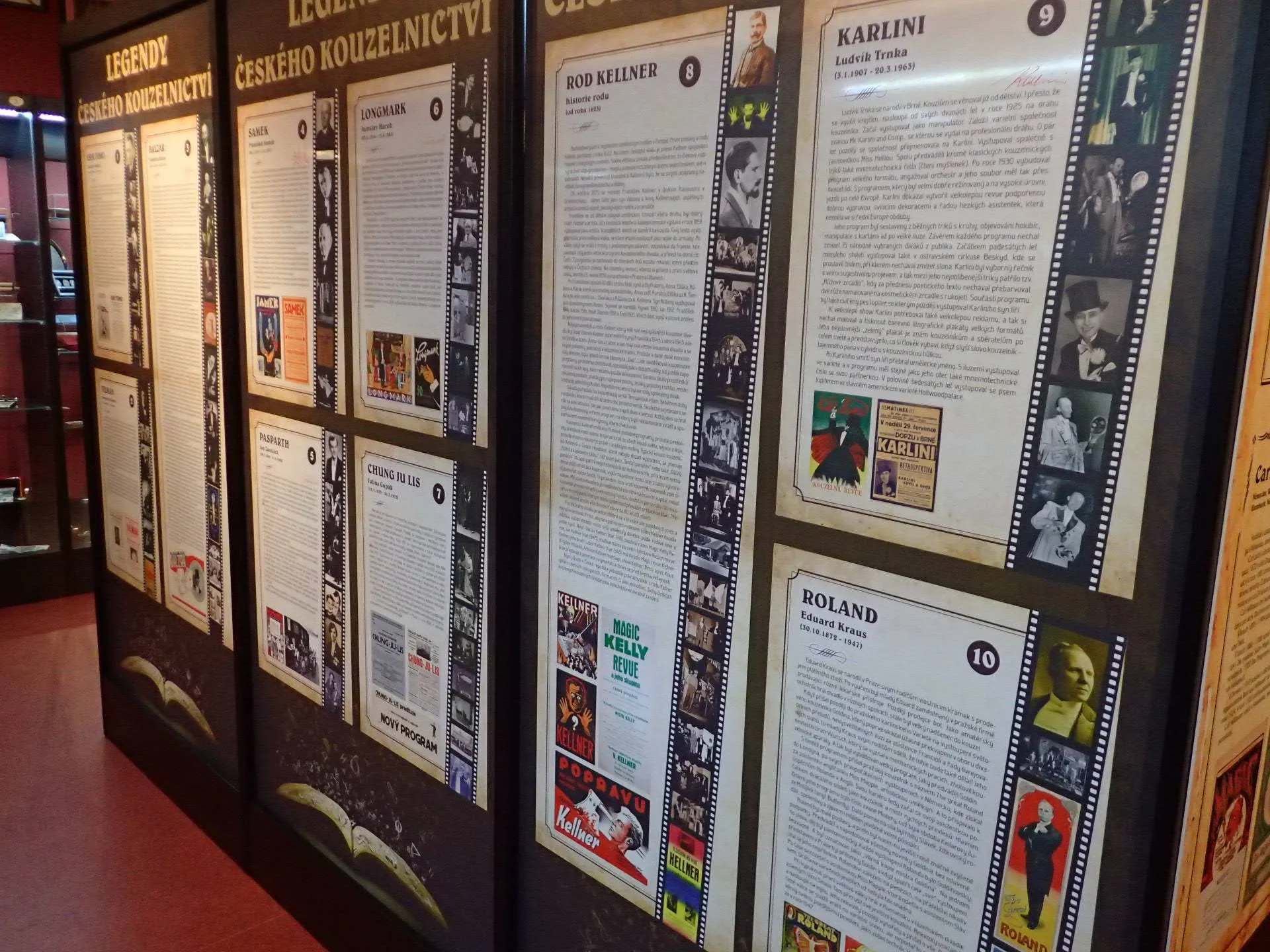 Vstup do muzea s expozicí magických propriet i na kouzelnické představení