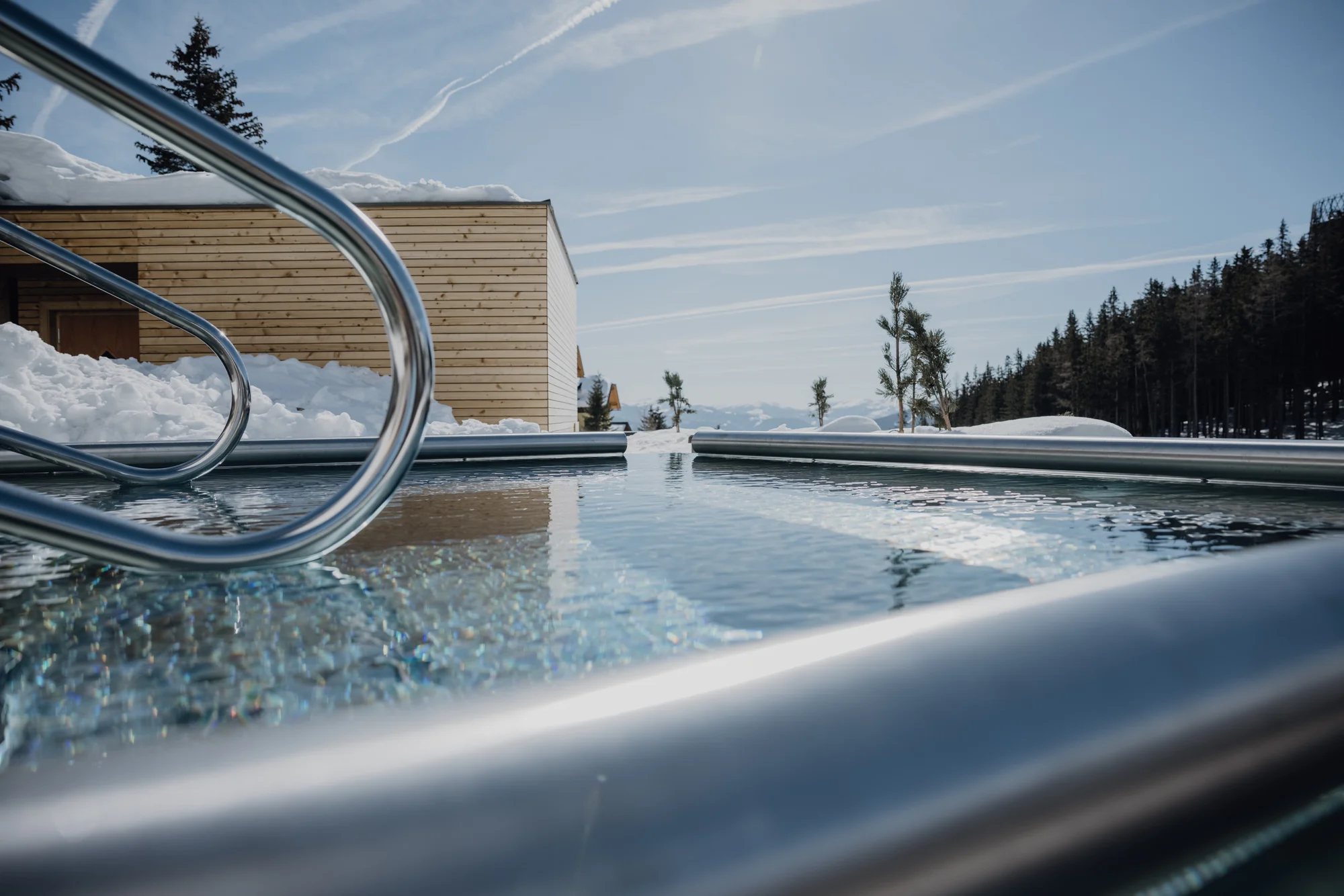 Na túry do Korutan: hotel u lanovky, neomezený wellness, polopenze plus a lyžování