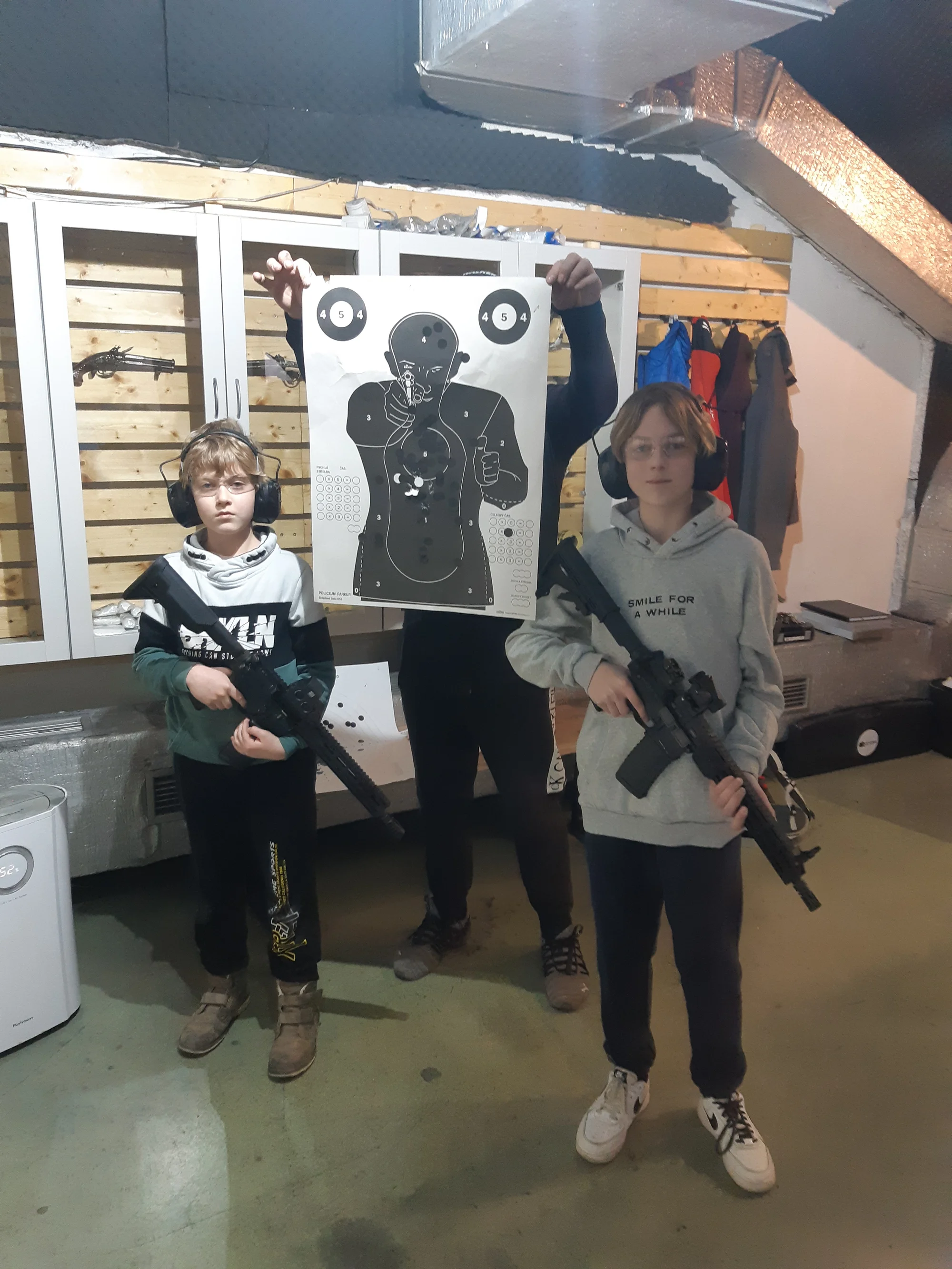 Střelecké balíčky pro solo snipery i rodinné komando či armádu kamarádů: až 8 zbraní a 133 nábojů