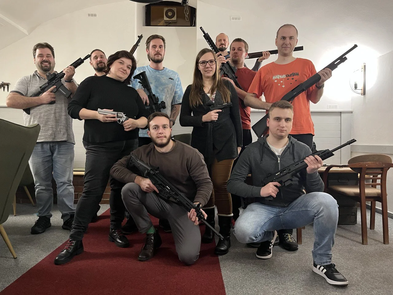 Střelecké balíčky pro solo snipery i rodinné komando či armádu kamarádů: až 8 zbraní a 133 nábojů