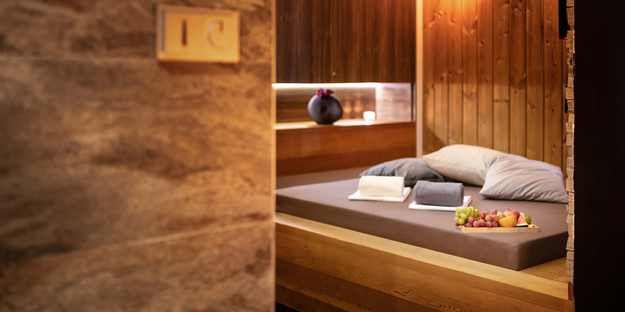 Soukromé spa Klasik pro dva: sauna, vířivka i láhev dle vlastního výběru