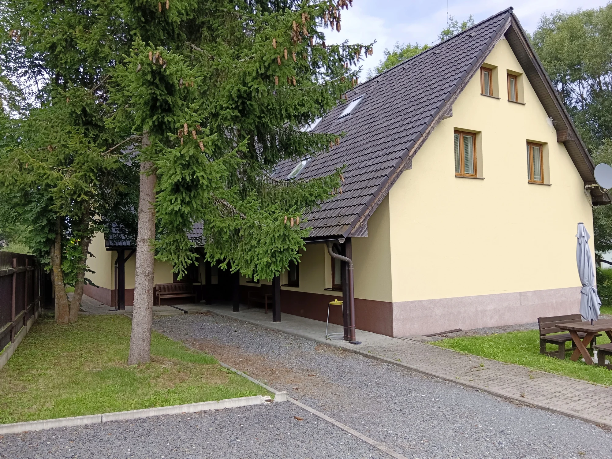 Dovolená v srdci Jeseníků: turistika, památky i komfortní apartmány s kuchyňkou