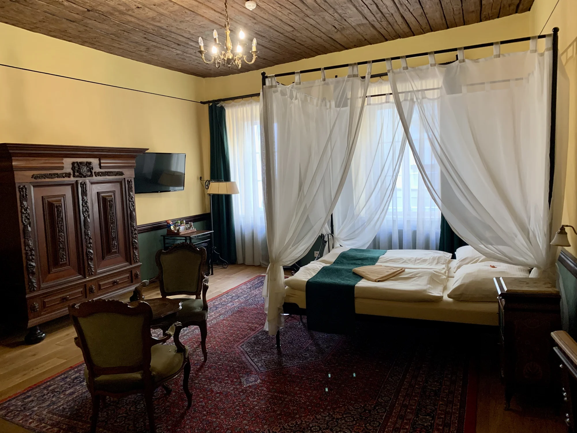 4* penzion v srdci Jindřichova Hradce: dovolená se snídaní a privátní saunou