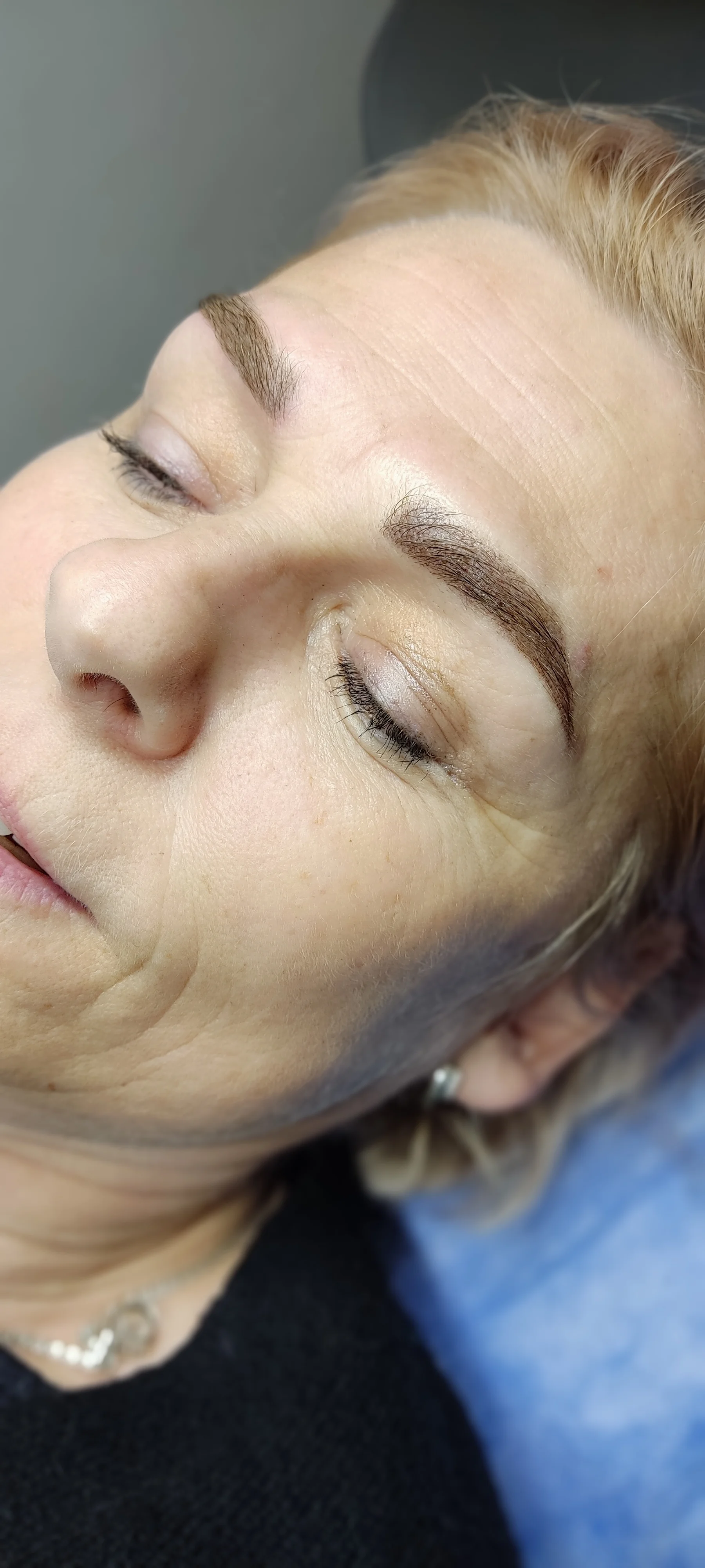 Permanentní make-up: microblading, horní linky, PMU rty a pudrové obočí
