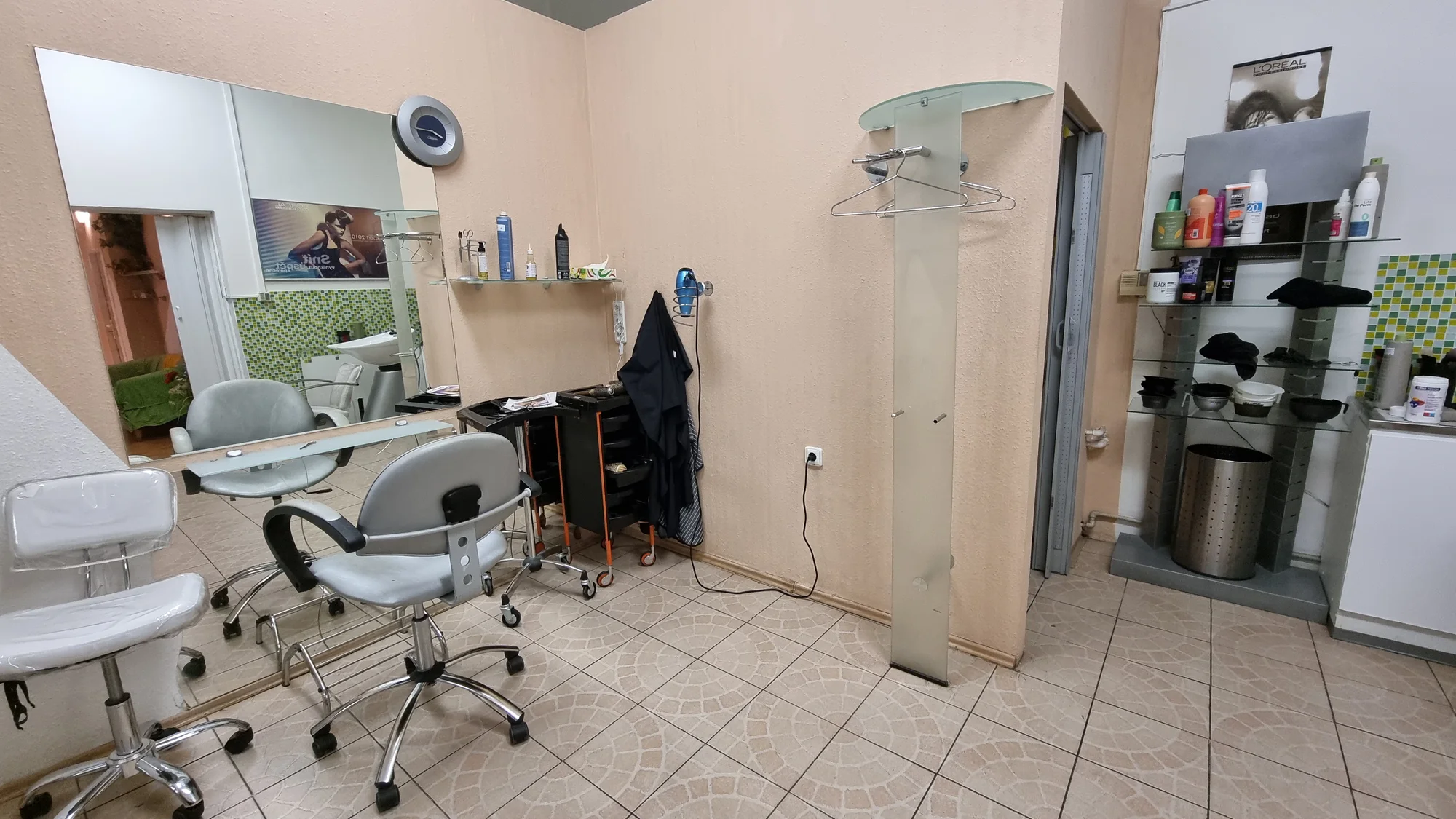 Kadeřnické balíčky pro děti, pány a dámy i vč. barvení nebo úprava vousů v Modřanech