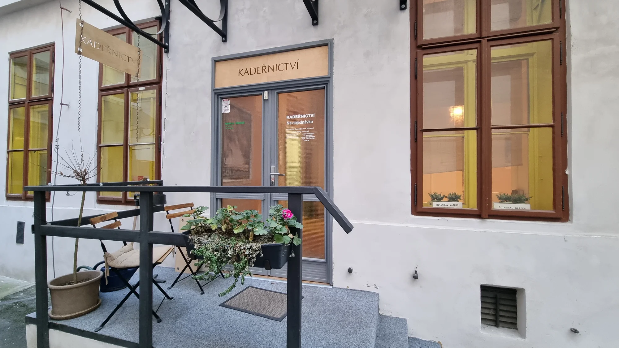 Kadeřnické balíčky pro děti, pány a dámy i vč. barvení nebo úprava vousů v Modřanech