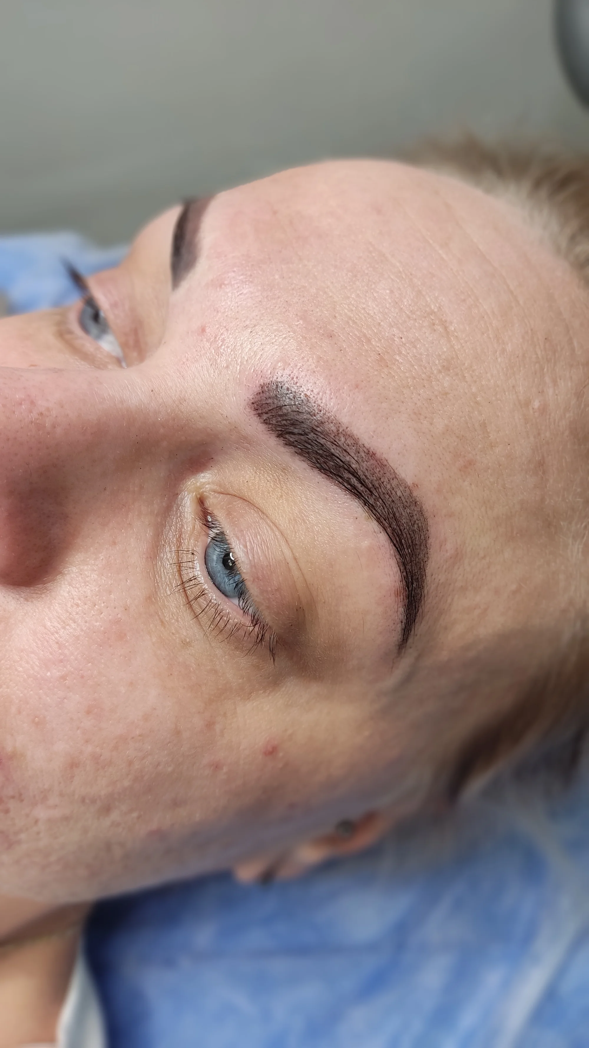 Permanentní make-up: microblading, horní linky, PMU rty a pudrové obočí
