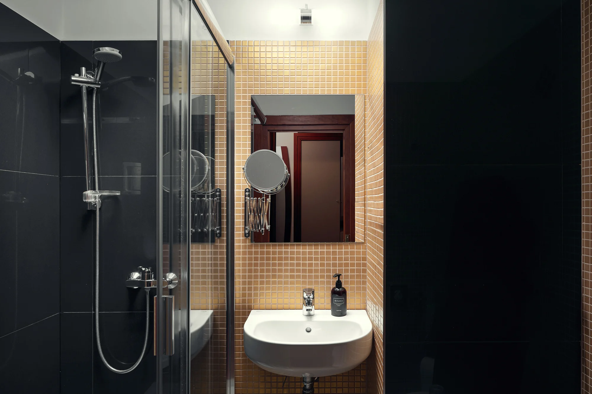 4* pobyt v Karlových Varech: snídaně či polopenze, na výběr i neomezený wellness a procedury