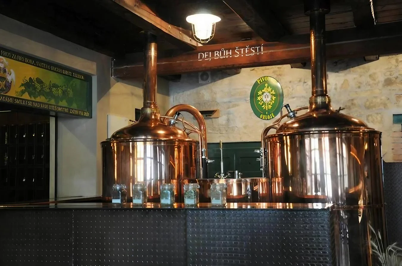 Tříchodové menu s krkovicí a degustačním pivním prkénkem pro 1 či 2 osoby
