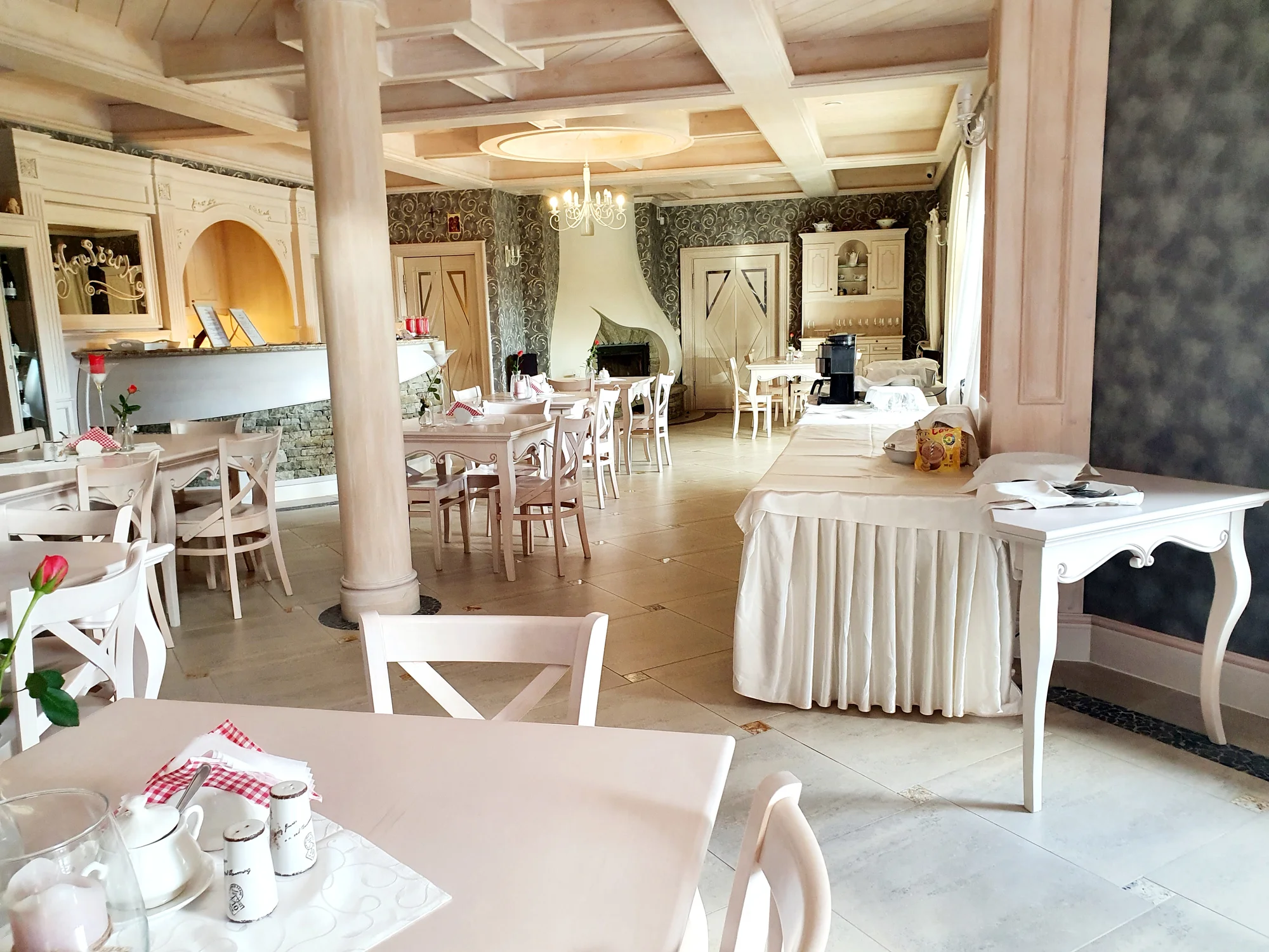 5* resort v polských Beskydech: pobyt až pro 6 osob s jídlem, bazénem, vířivkou i saunou, akce 2 děti zdarma