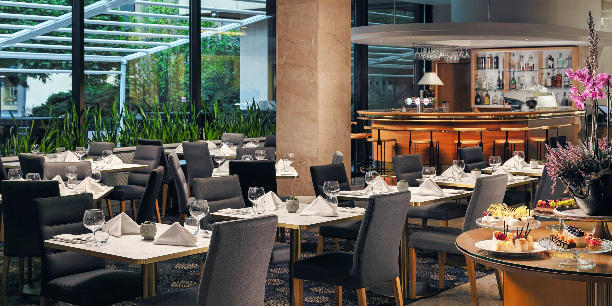 Pobyt ve 4* hotelu Panorama: bez nebo se snídaní i se vstupem do wellness v nejvyšším patře