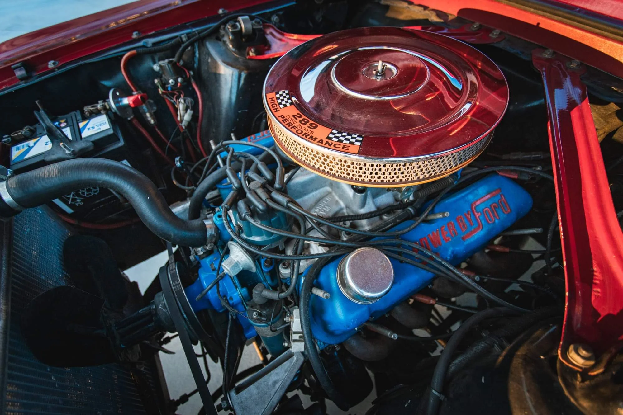 Zážitková jízda v legendárním Fordu Mustang 1968 V8: spolujezdec i řidič, 15-60 minut