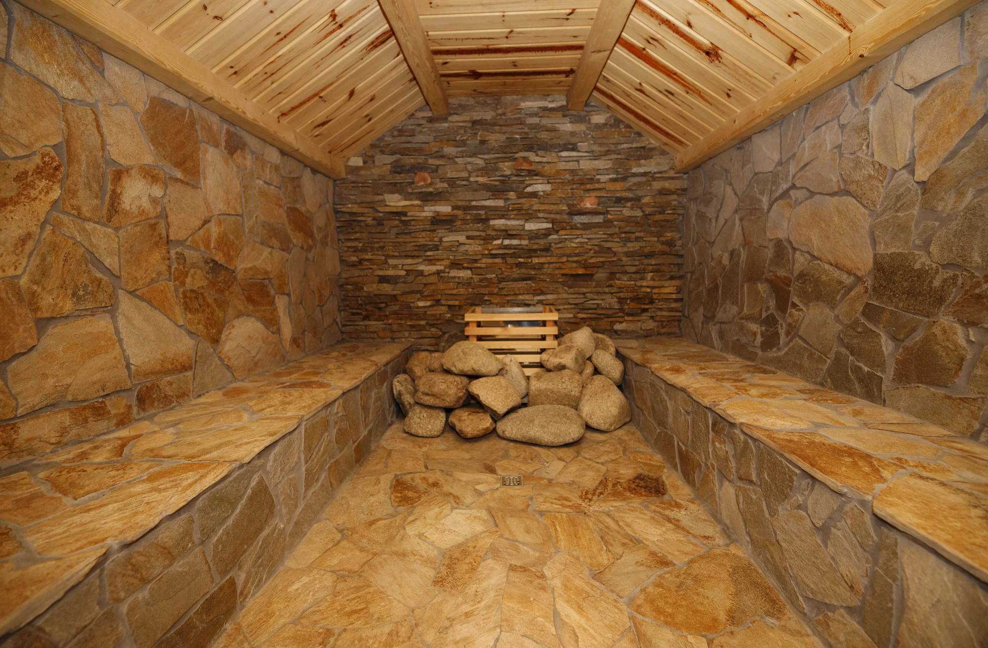 Relax v Krkonoších: pobyt se snídaní, wellness i romantickou večeří