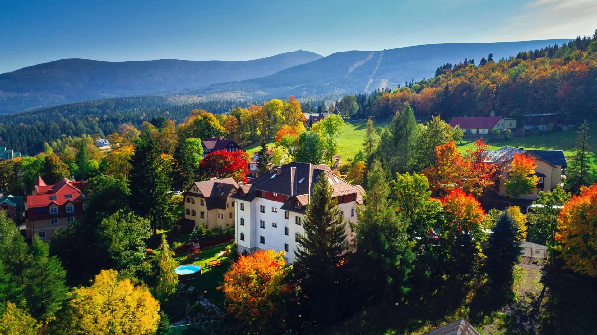 Rodinná dovolená v Polsku: 3* hotel nedaleko Ski Areny, polopenze, wellness i aktivity pro děti
