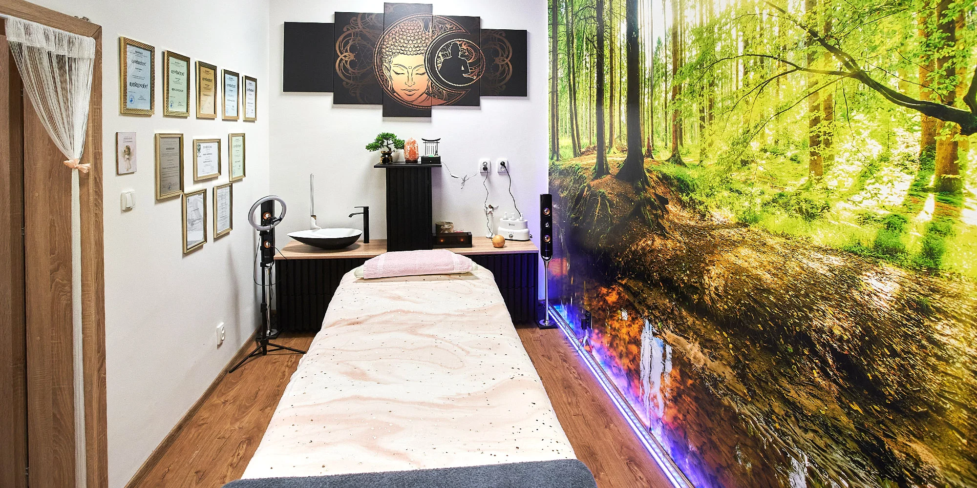 30–90minutové masáže i permanentka v Havířově: relaxační, aromaterapeutická nebo masáž celého těla!