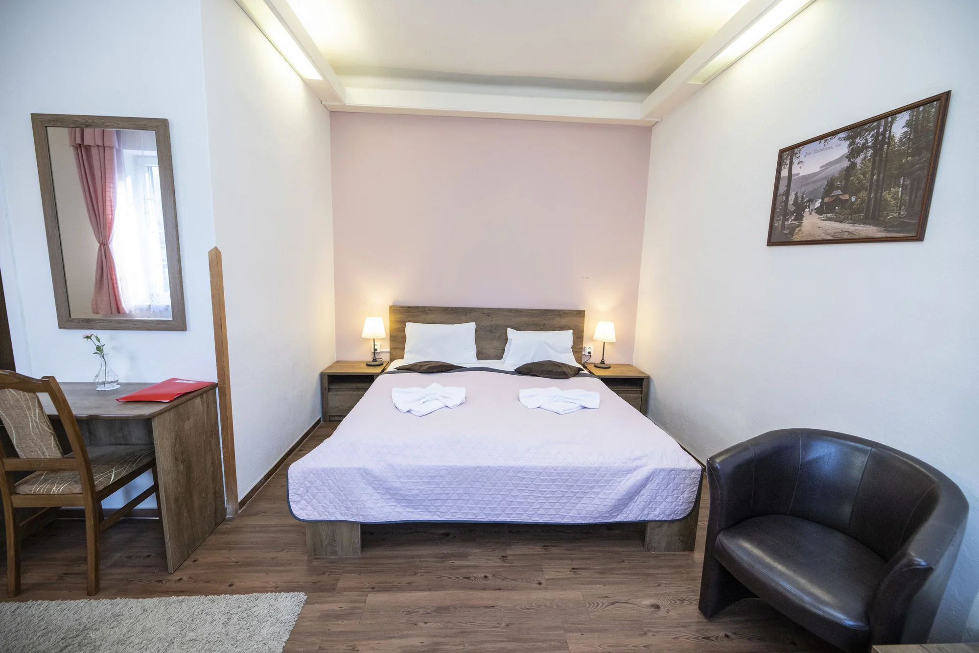 Krásná příroda a klid Karlovy Studánky: polopenze i vstup do bazénu a Thermal Parku