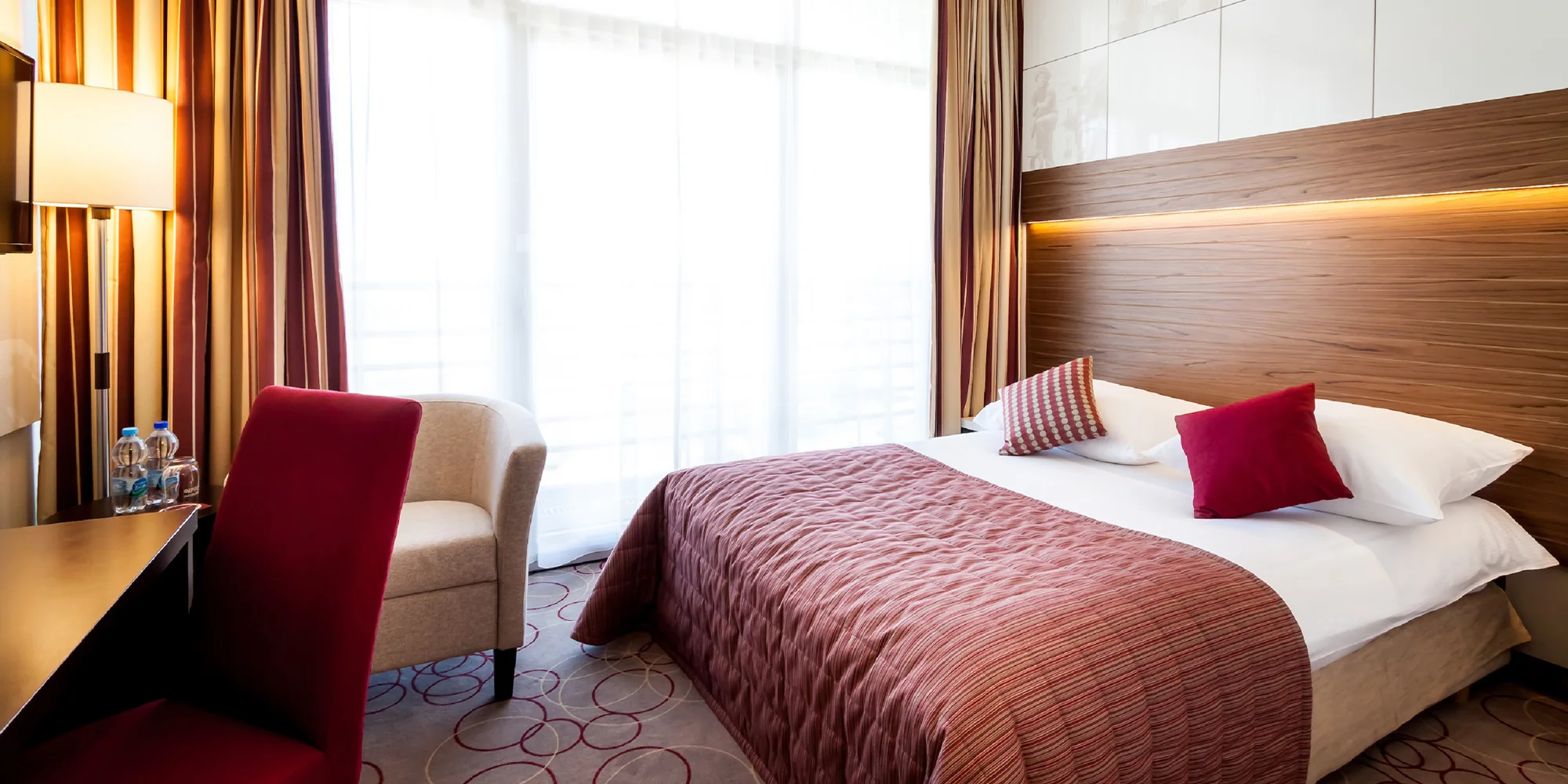 Hotel v centru Krakova: strava, wellness s výhledem na Stare Miasto, 2 km od Rynku Główny