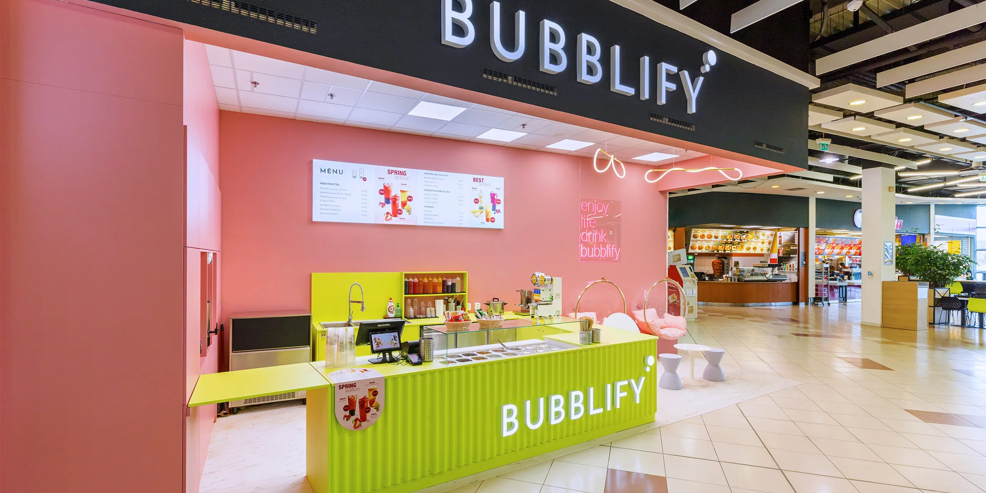 Osvěžující bubble tea podle výběru i toppingy pro 1, 2 nebo 3 osoby