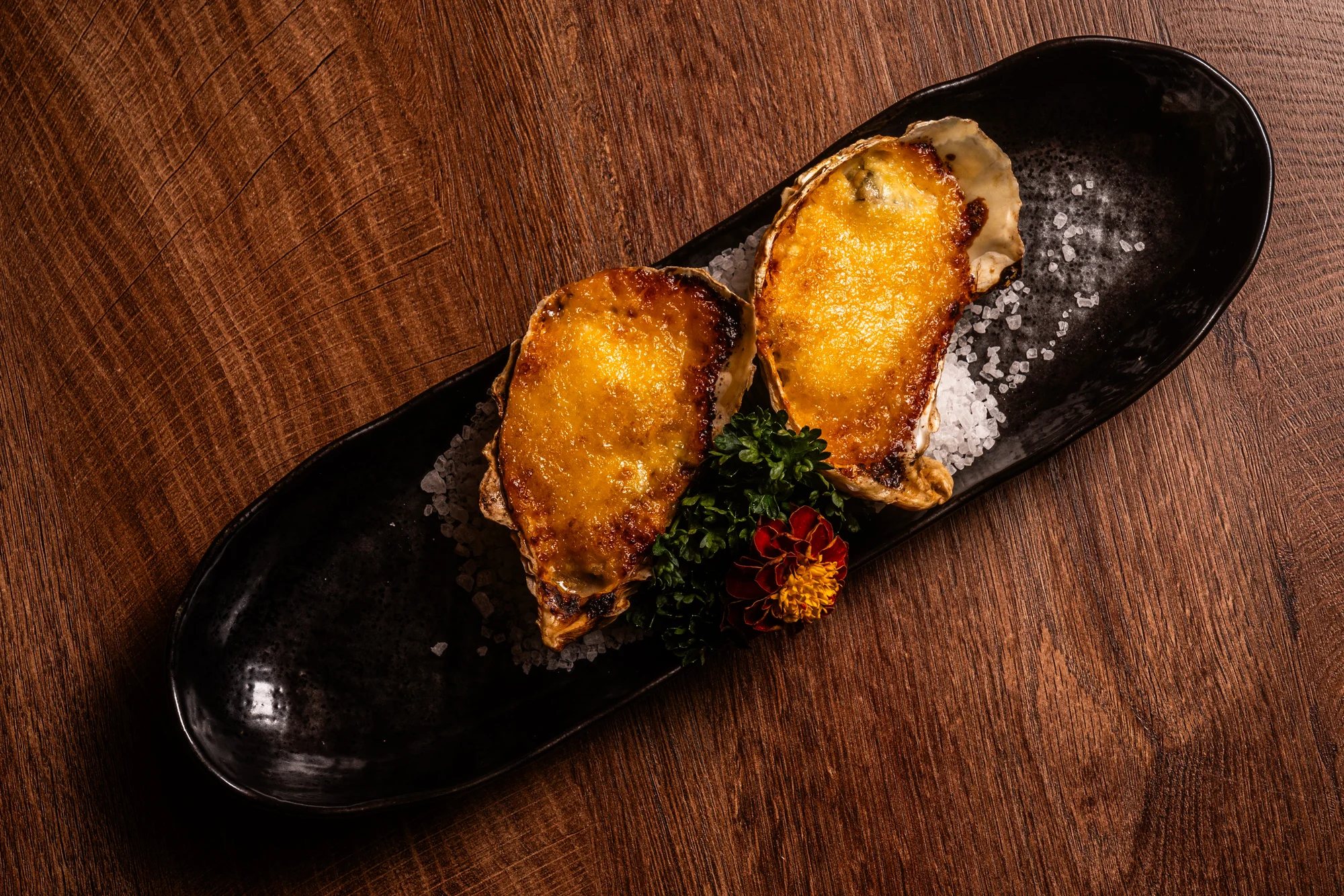 Vícechodové menu i sushi ve vyhlášené japonsko-korejské restauraci pro 2 osoby