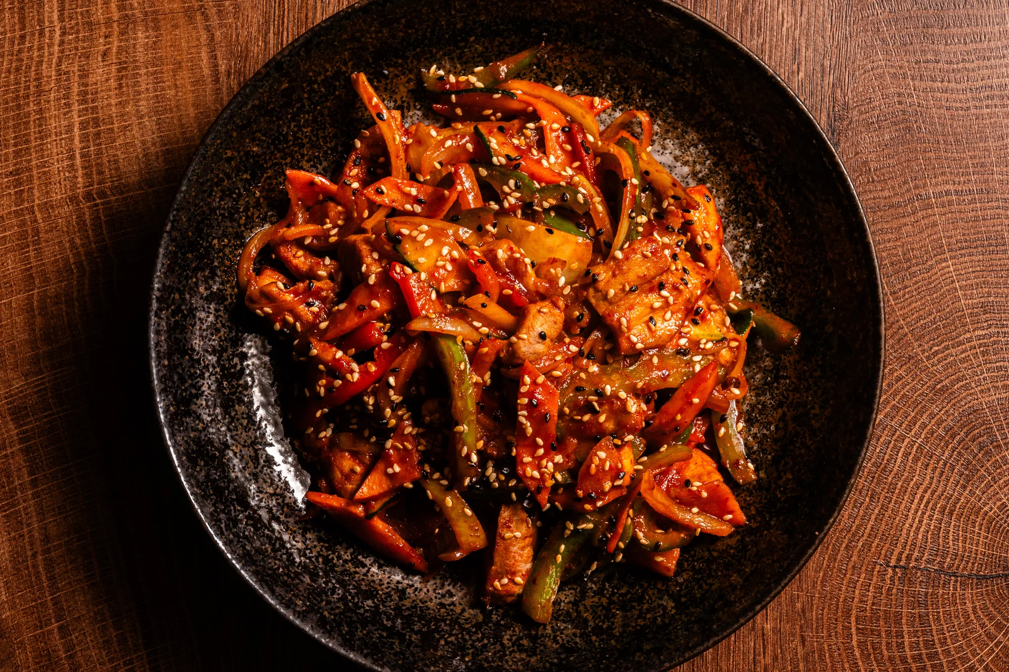 Vícechodové menu i sushi ve vyhlášené japonsko-korejské restauraci pro 2 osoby