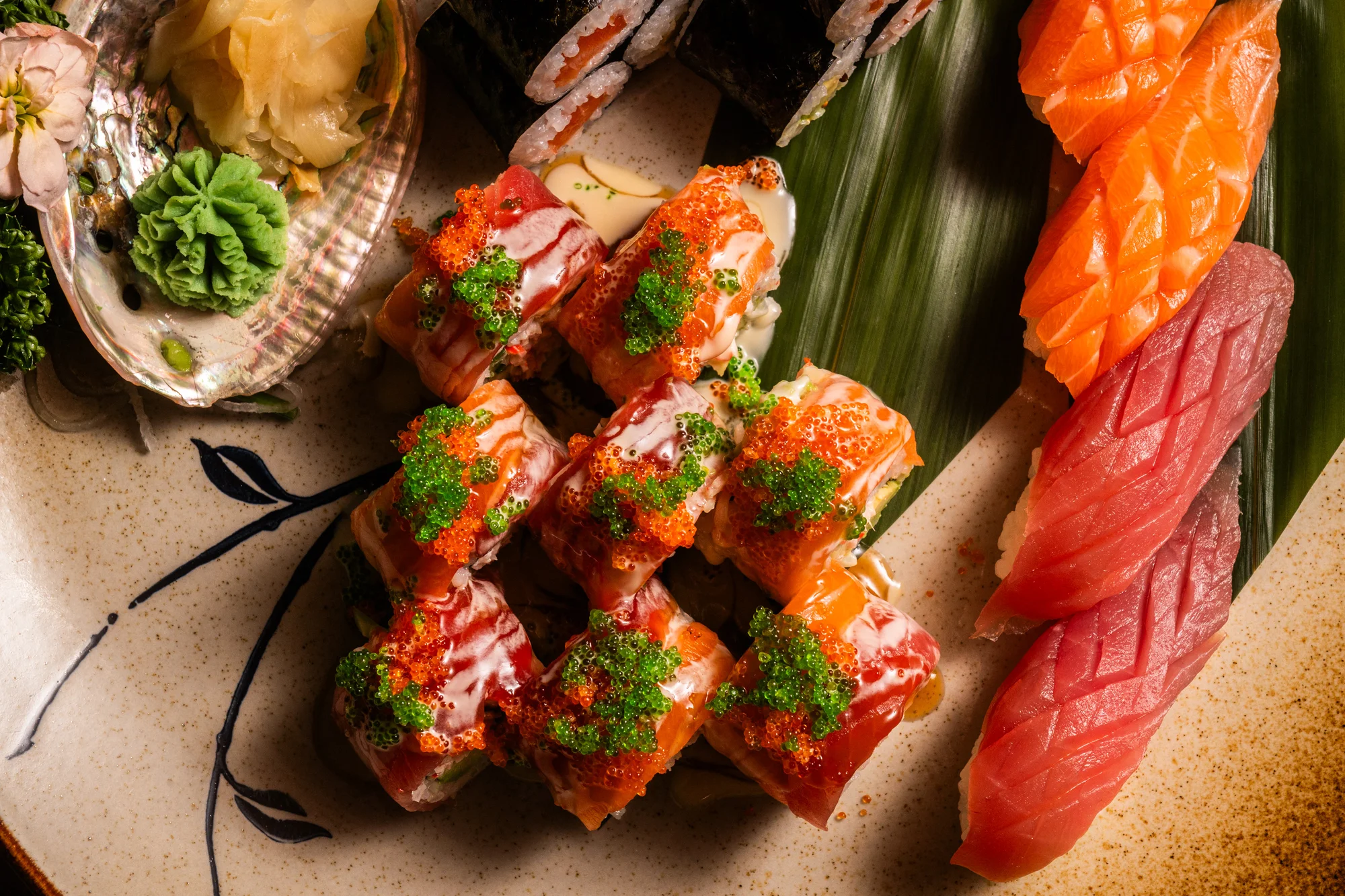 Vícechodové menu i sushi ve vyhlášené japonsko-korejské restauraci pro 2 osoby
