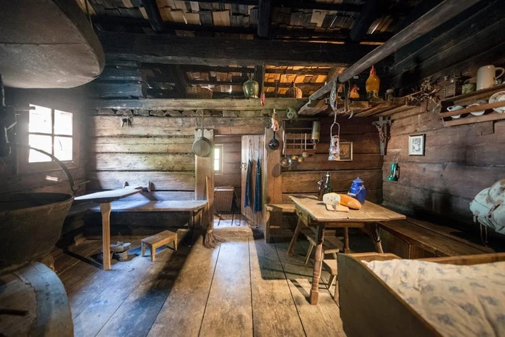 Za nevšedními zážitky do Bavorských Alp: horské město Berchstesgaden, letadla i palírna, 1 den