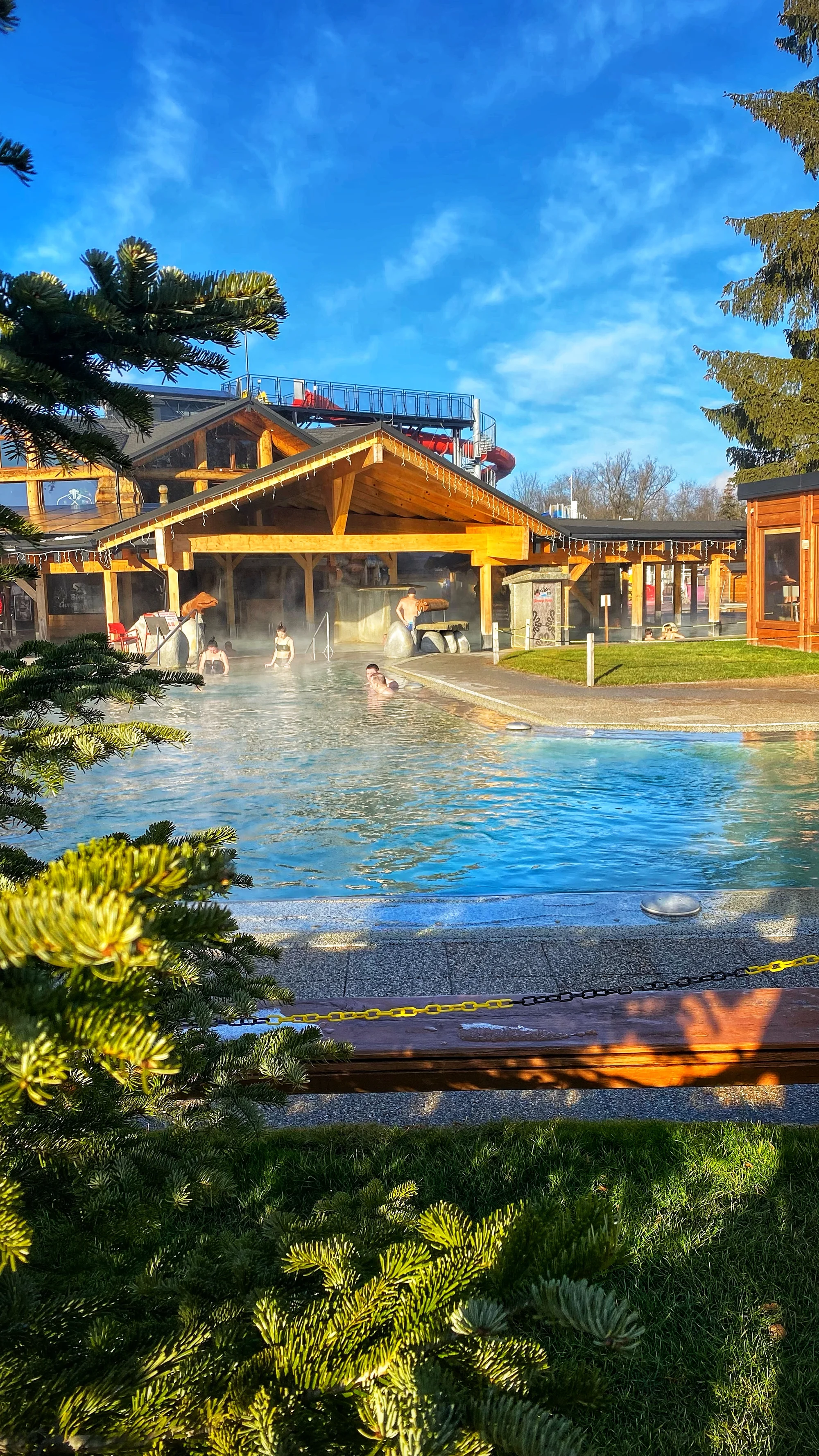 Vstupenky do termálního aquaparku Gorący Potok v jižním Polsku: bazény, skluzavky i wellness