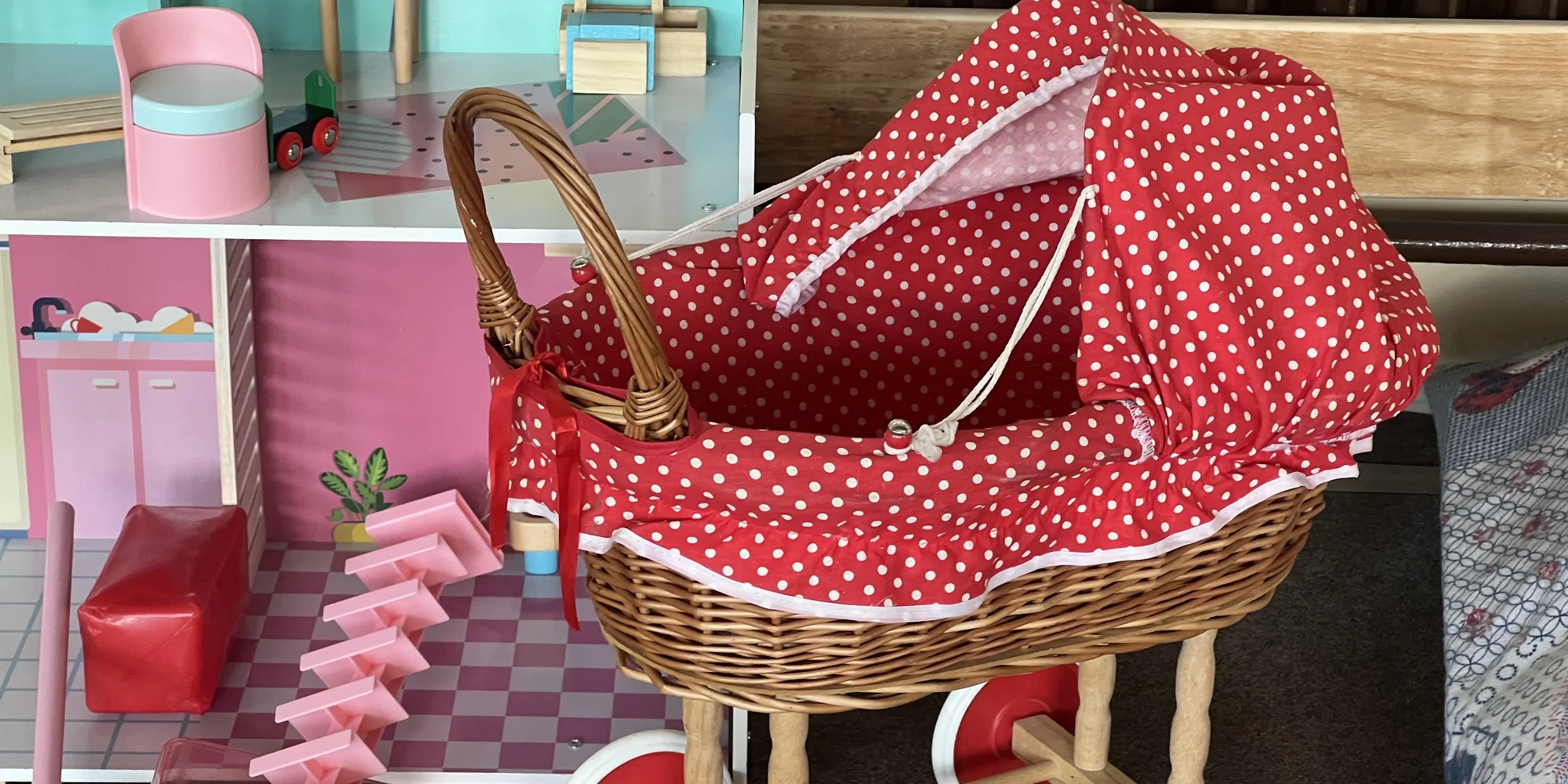 Horká čokoláda podle výběru v kavárně s dětskou herničkou