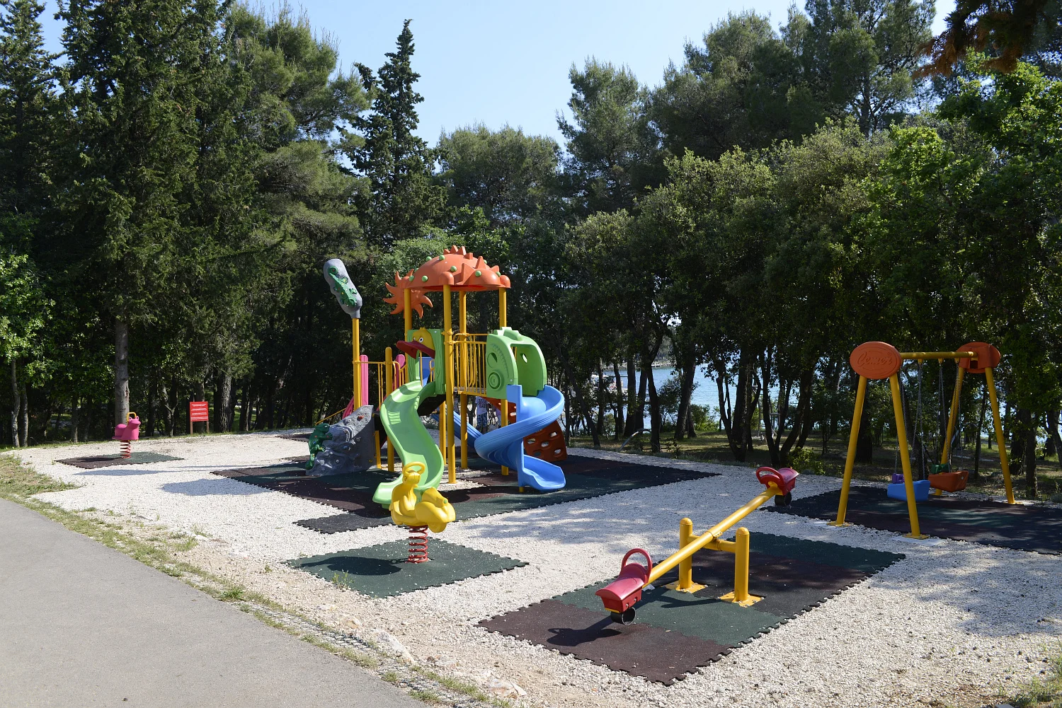 Rodinná dovolená v Dalmácii: polopenze a wellness