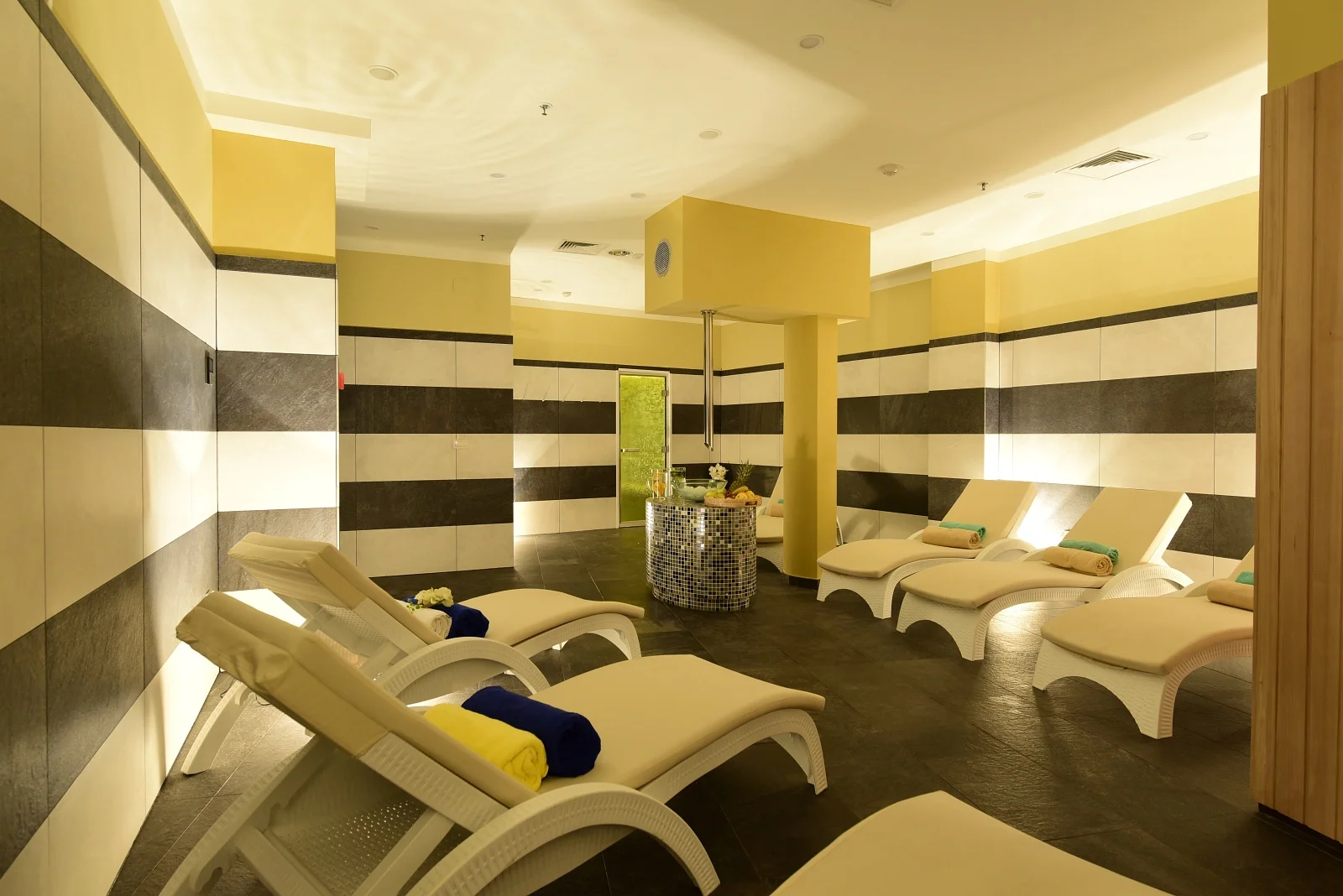 Rodinná dovolená v Dalmácii: polopenze a wellness