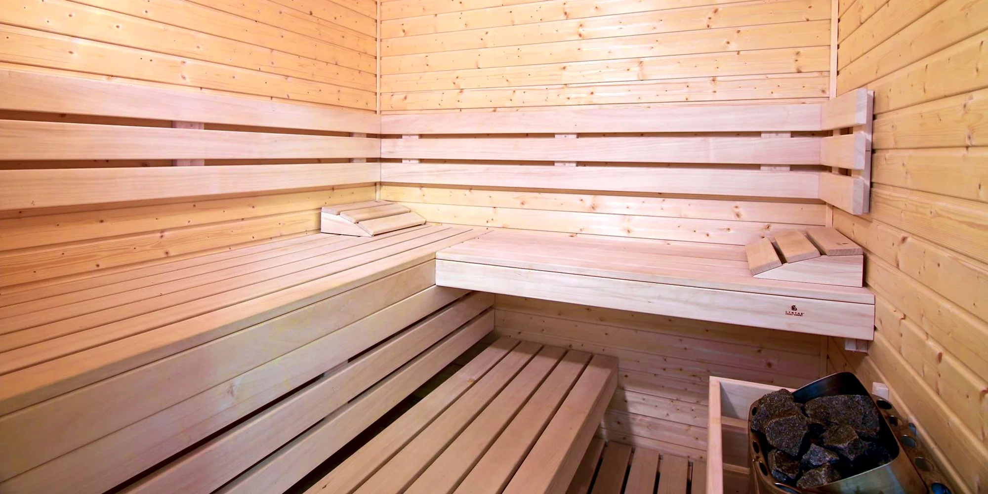 Romantický balíček: privátní vířivka a sauna, voucher na jídlo i degustace piv