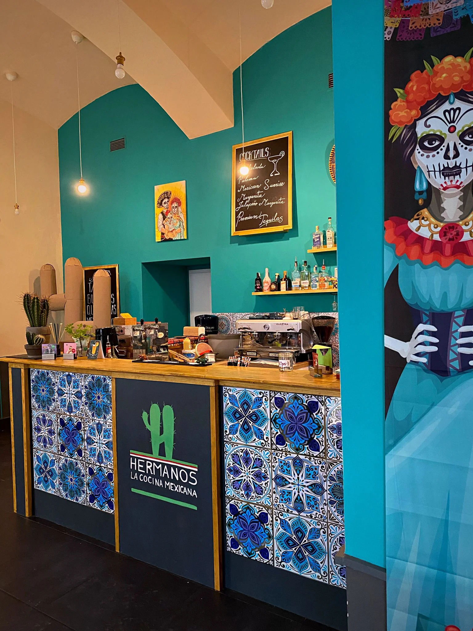 Vychutnejte si mexické menu pro dva: 4x tacos a 2x Margarita s malinami či mangem
