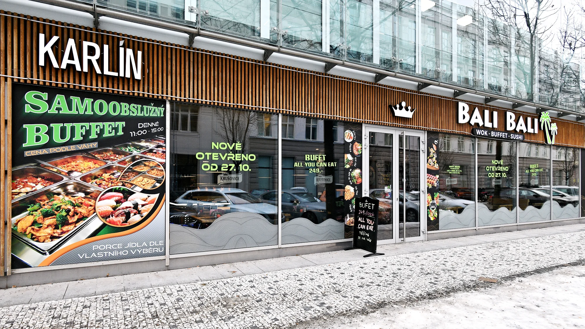 All you can eat v karlínském Bali Bali: studený a teplý wok a sushi bufet s asijskými specialitami