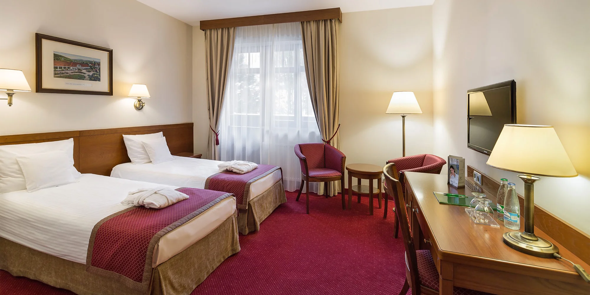 Polanica Zdrój: historický hotel s wellness, polopenze i vybavení pro rodiny a až 2 děti zdarma