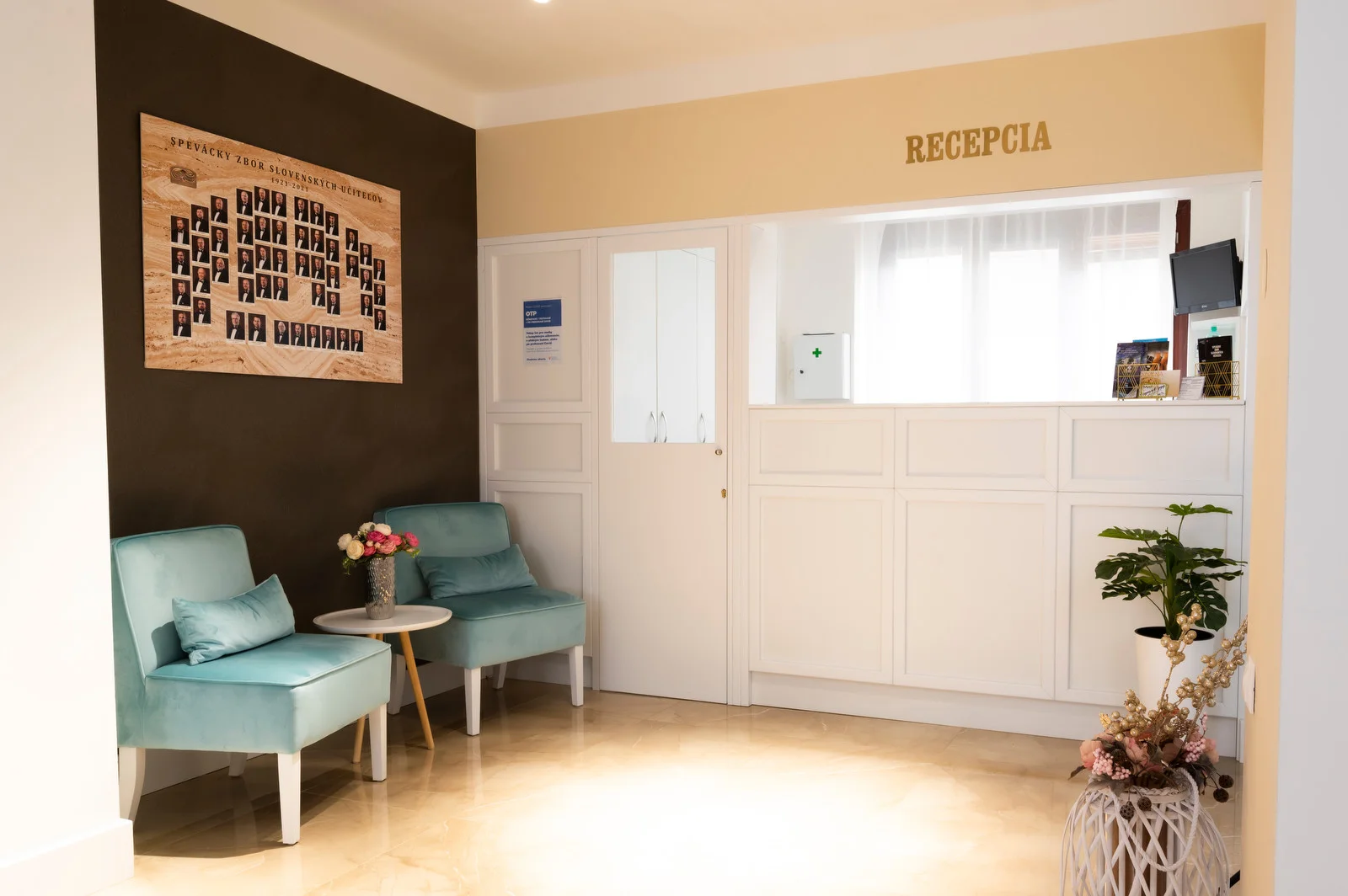 Pobyt v Trenčianských Teplicích: denně vstup do wellness, na výběr snídaně i polopenze, sleva do lázní