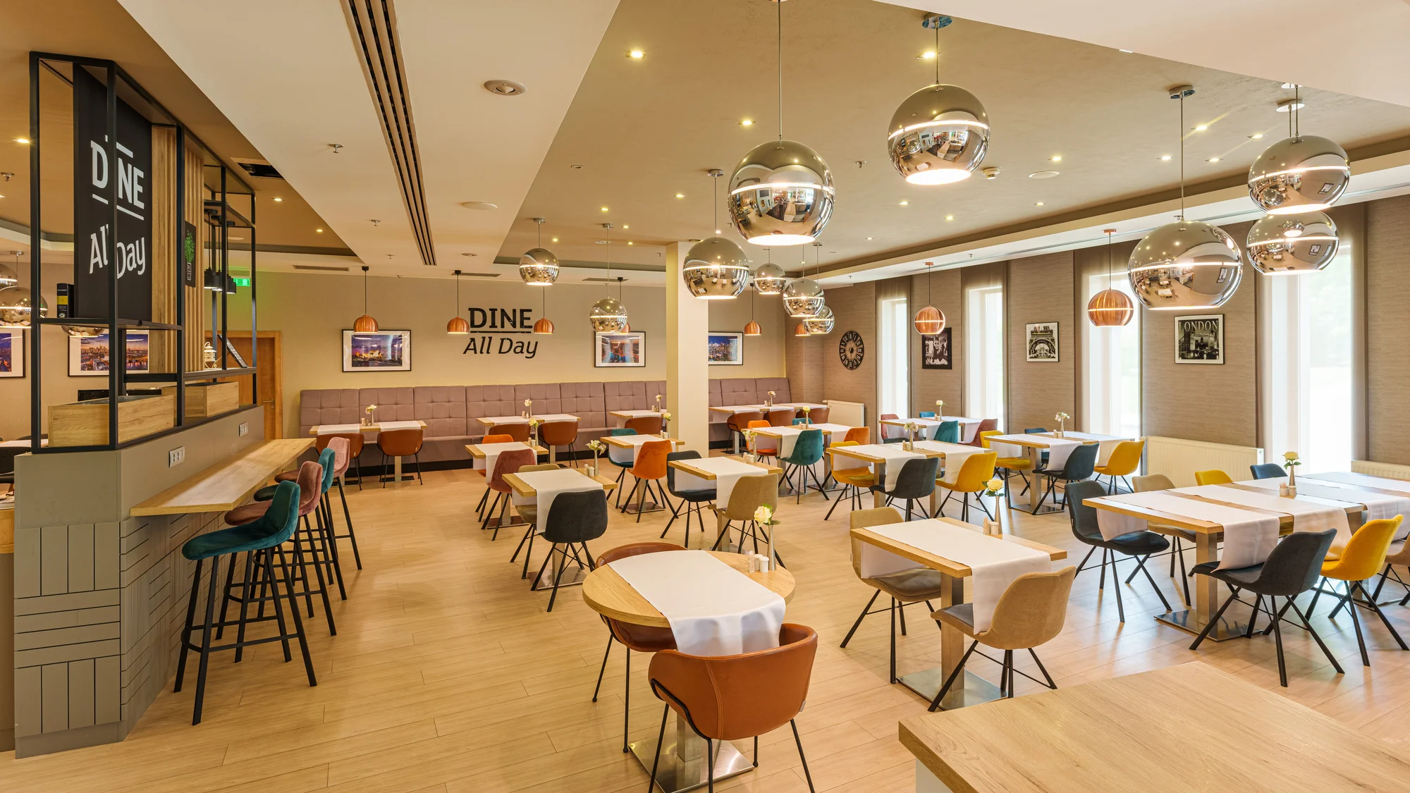 Pobyt v oblíbeném 4* hotelu Holiday Inn Trnava: designový interiér, snídaně i wellness