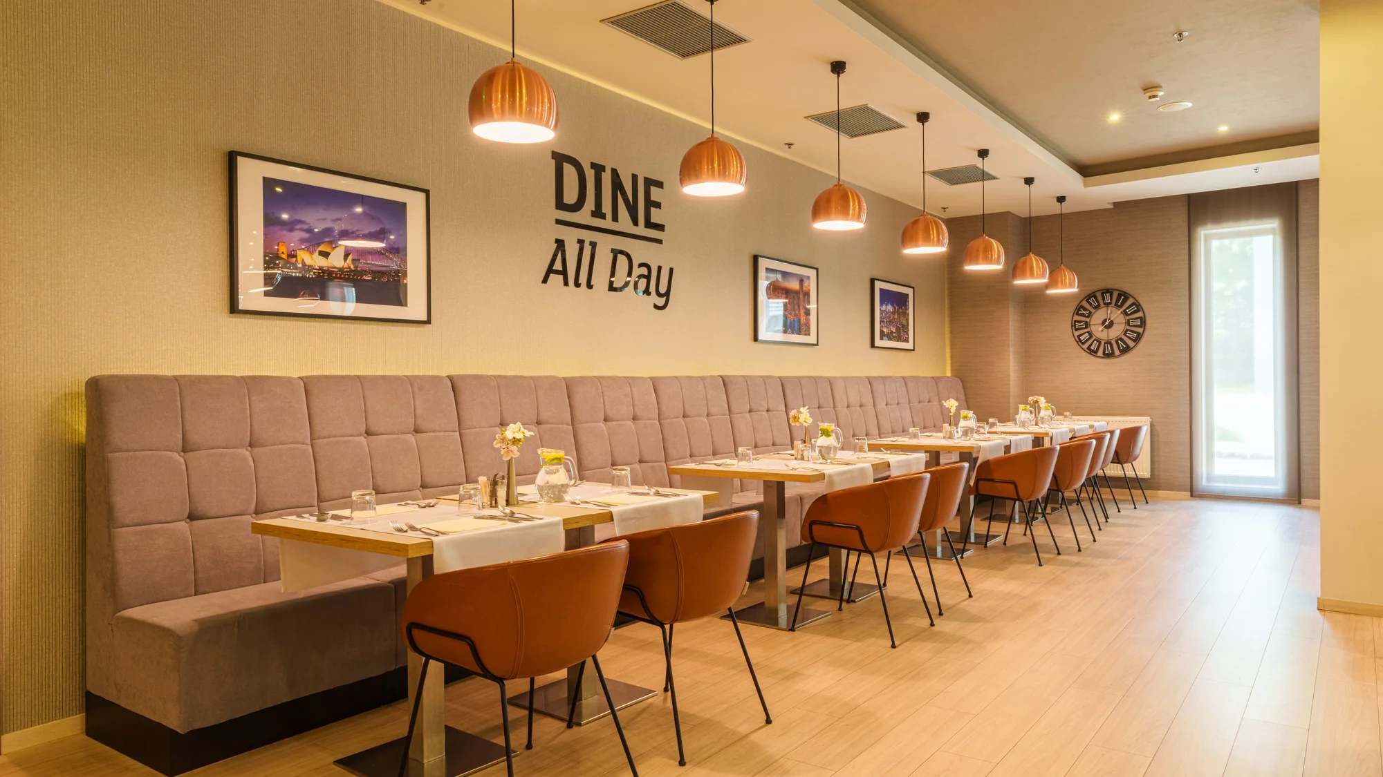 Pobyt v oblíbeném 4* hotelu Holiday Inn Trnava: designový interiér, snídaně i wellness