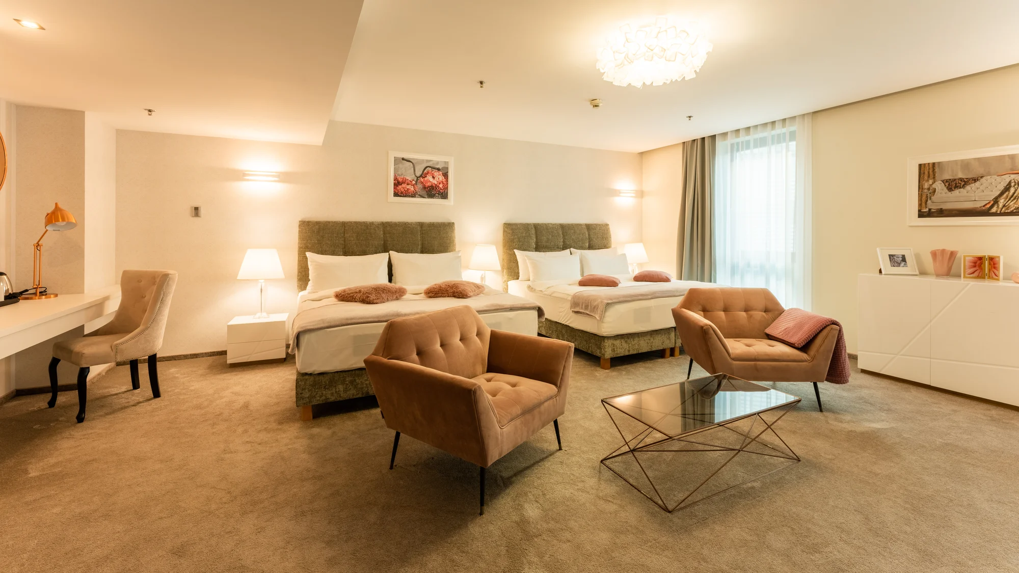 Pobyt v oblíbeném 4* hotelu Holiday Inn Trnava: designový interiér, snídaně i wellness