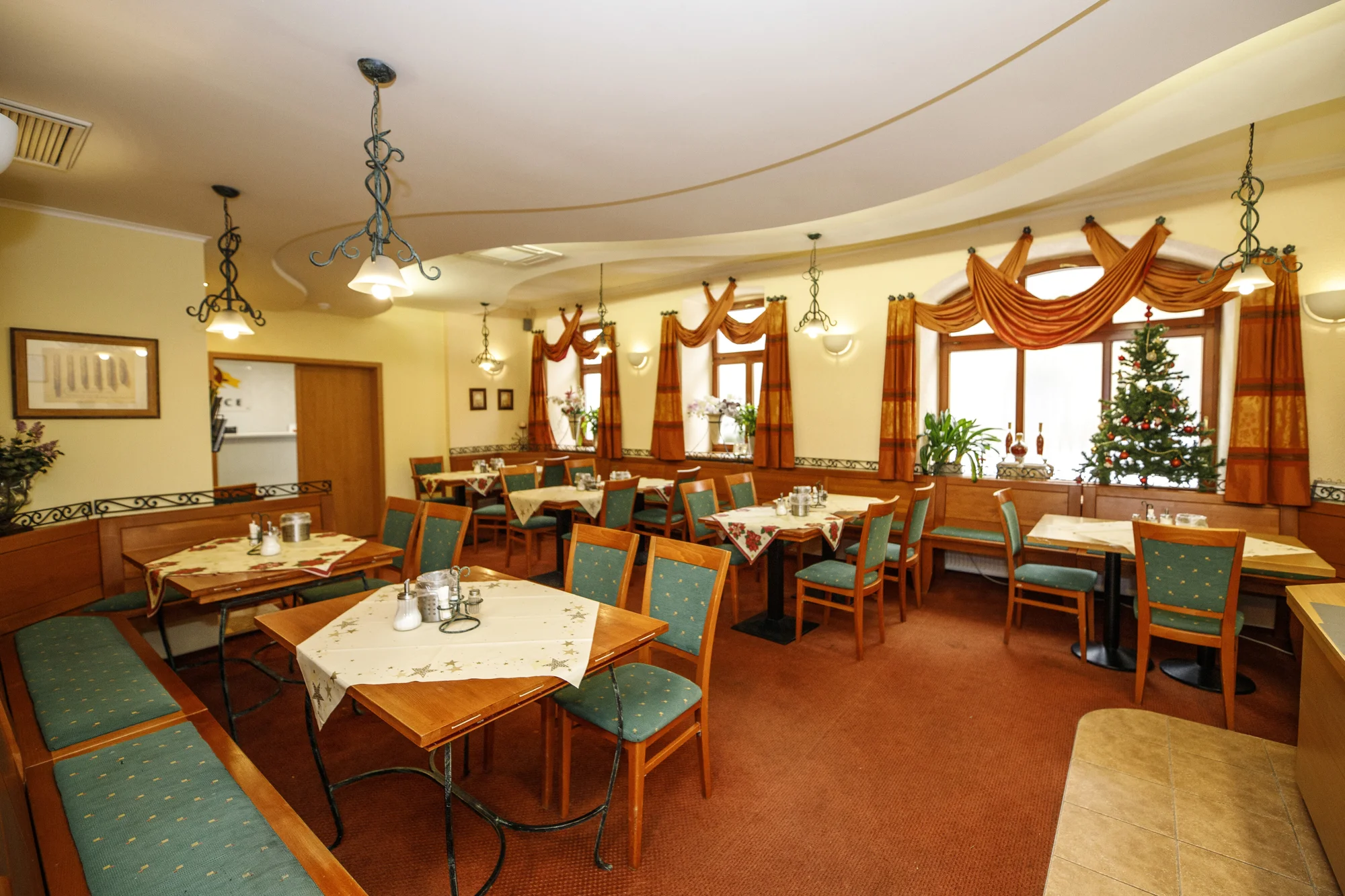 Dovolená v Plzni: ubytování se snídaní a slevou do restaurace