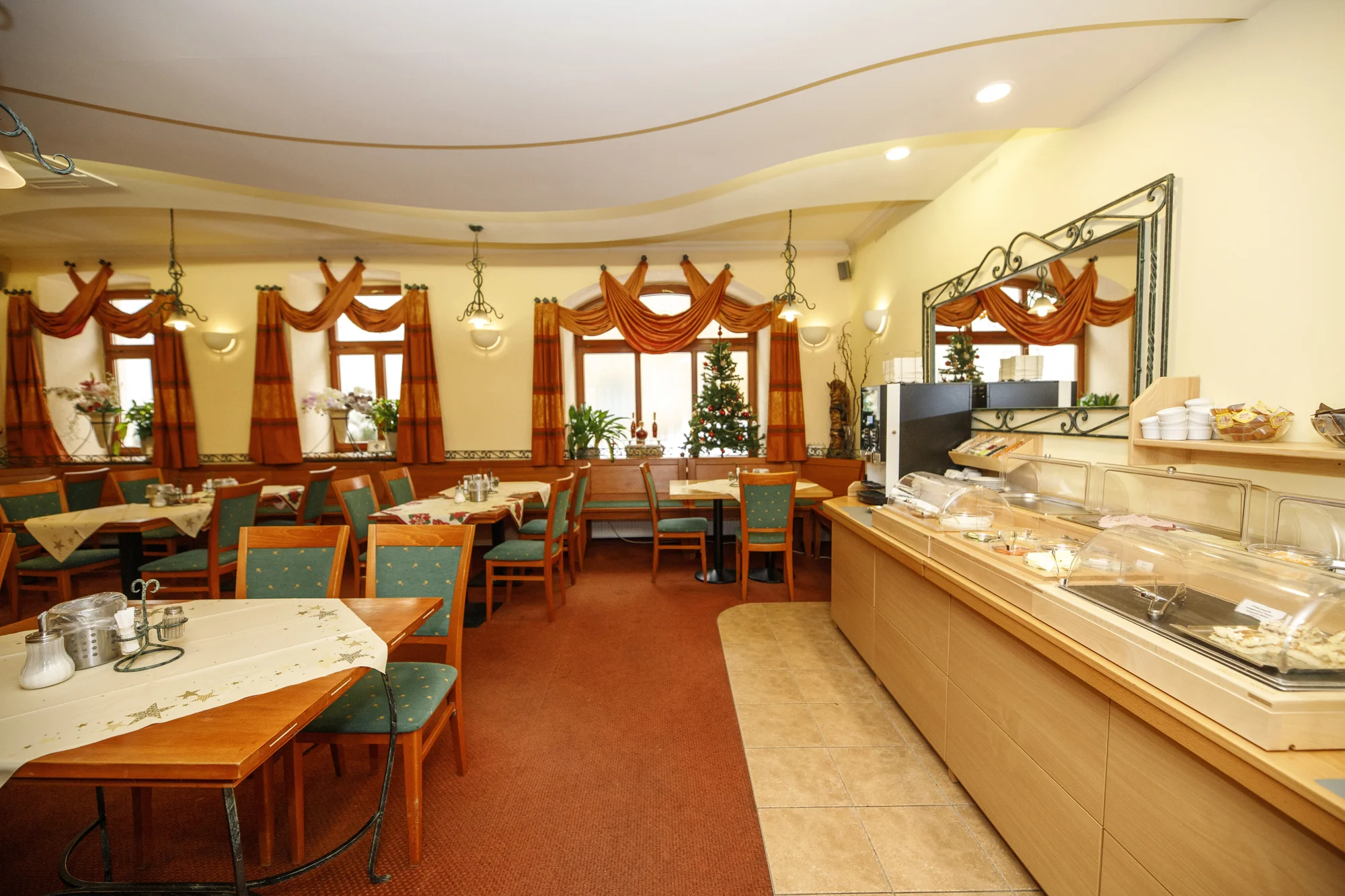 Dovolená v Plzni: ubytování se snídaní a slevou do restaurace