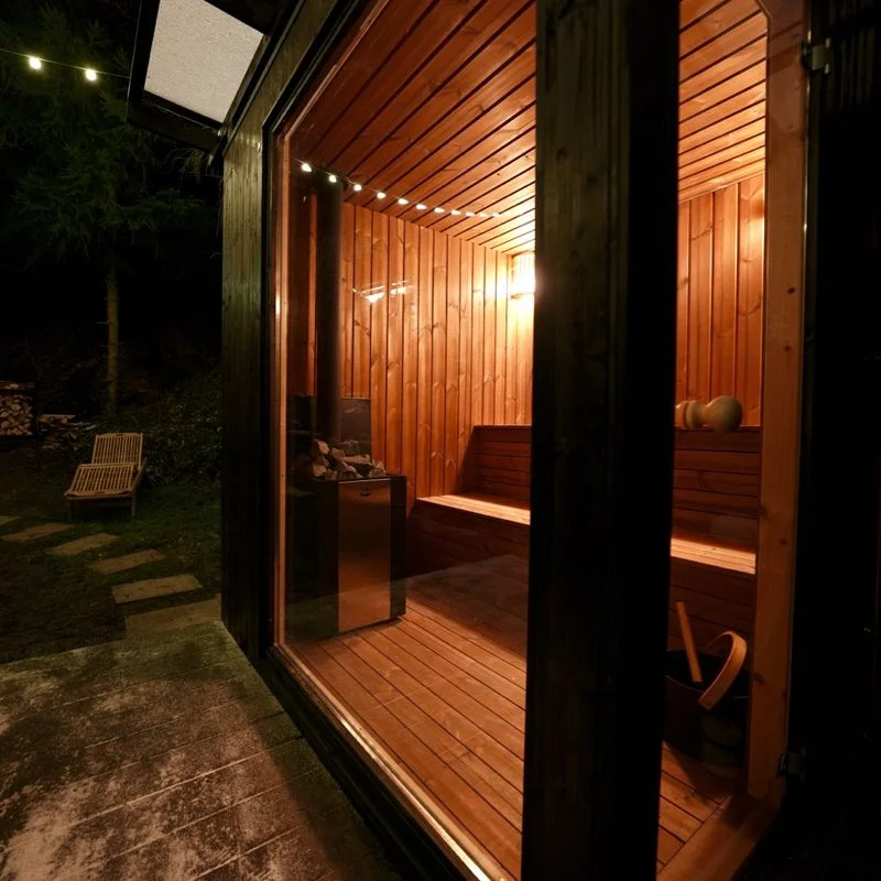 Glamping pro dva ve středních Čechách: romantika, soukromí i sauna