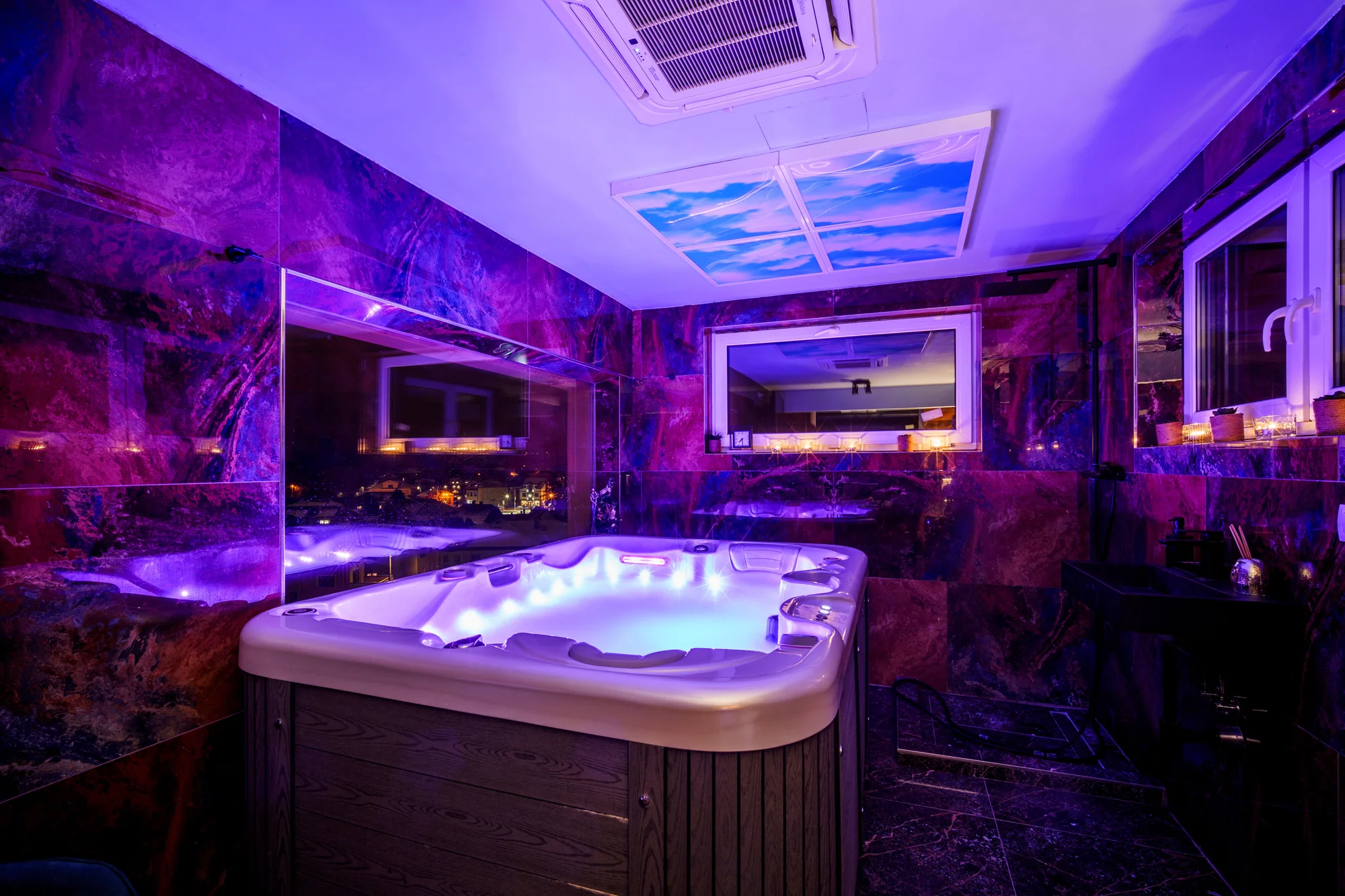 Pivovarský hotel v Beskydech: lesní lázně, pivní lázně, wellness na pokoji i 7. nebe na střeše