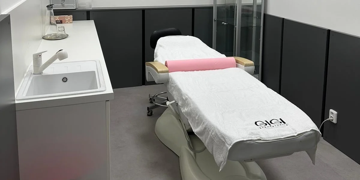 Laminace obočí nebo řas i jejich prodloužení 1D–5D