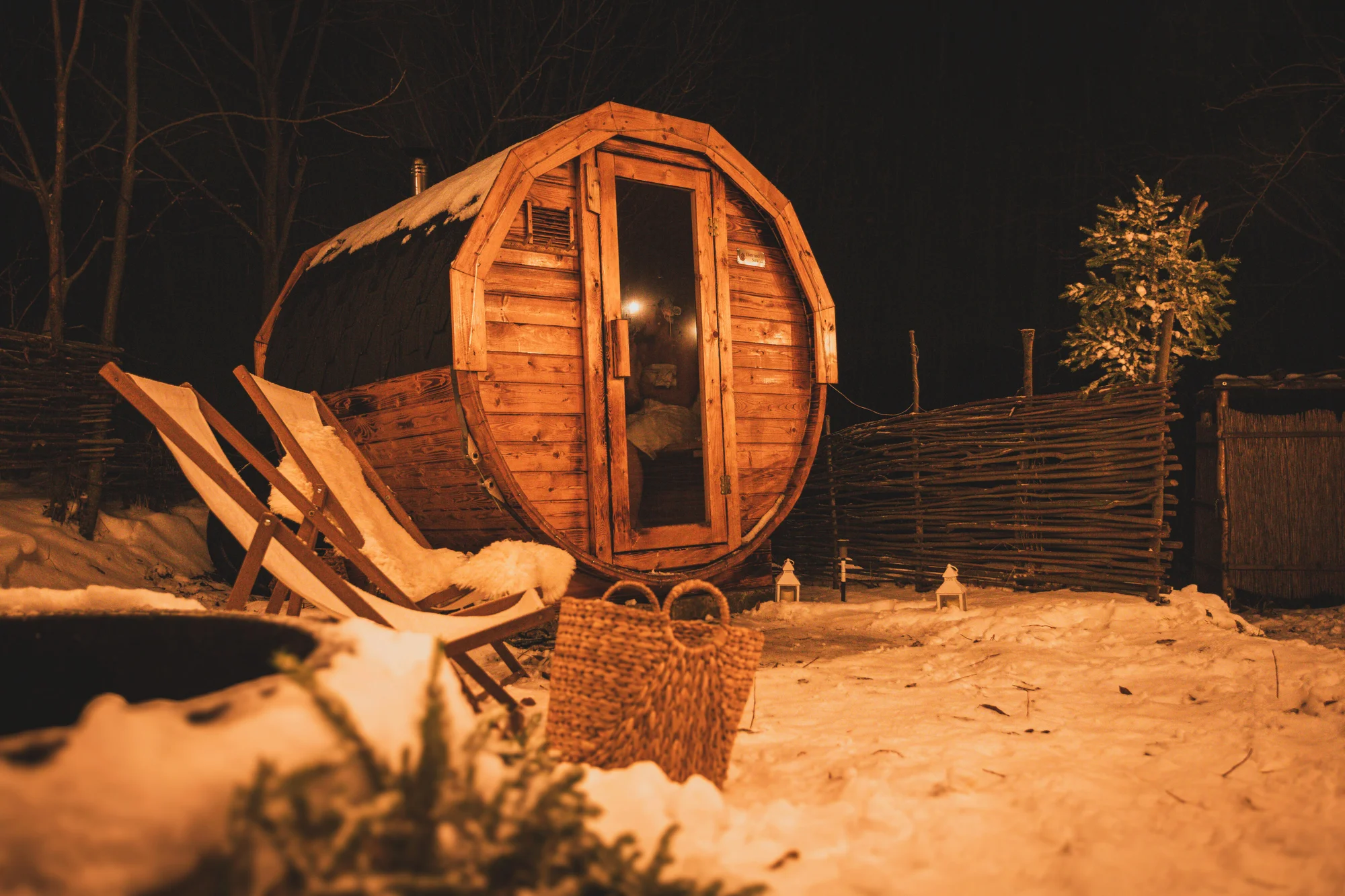 Pobyt mezi zvířátky na ranči: karavan, chatka či maringotka, mini zoo, koně a možnost snídaní