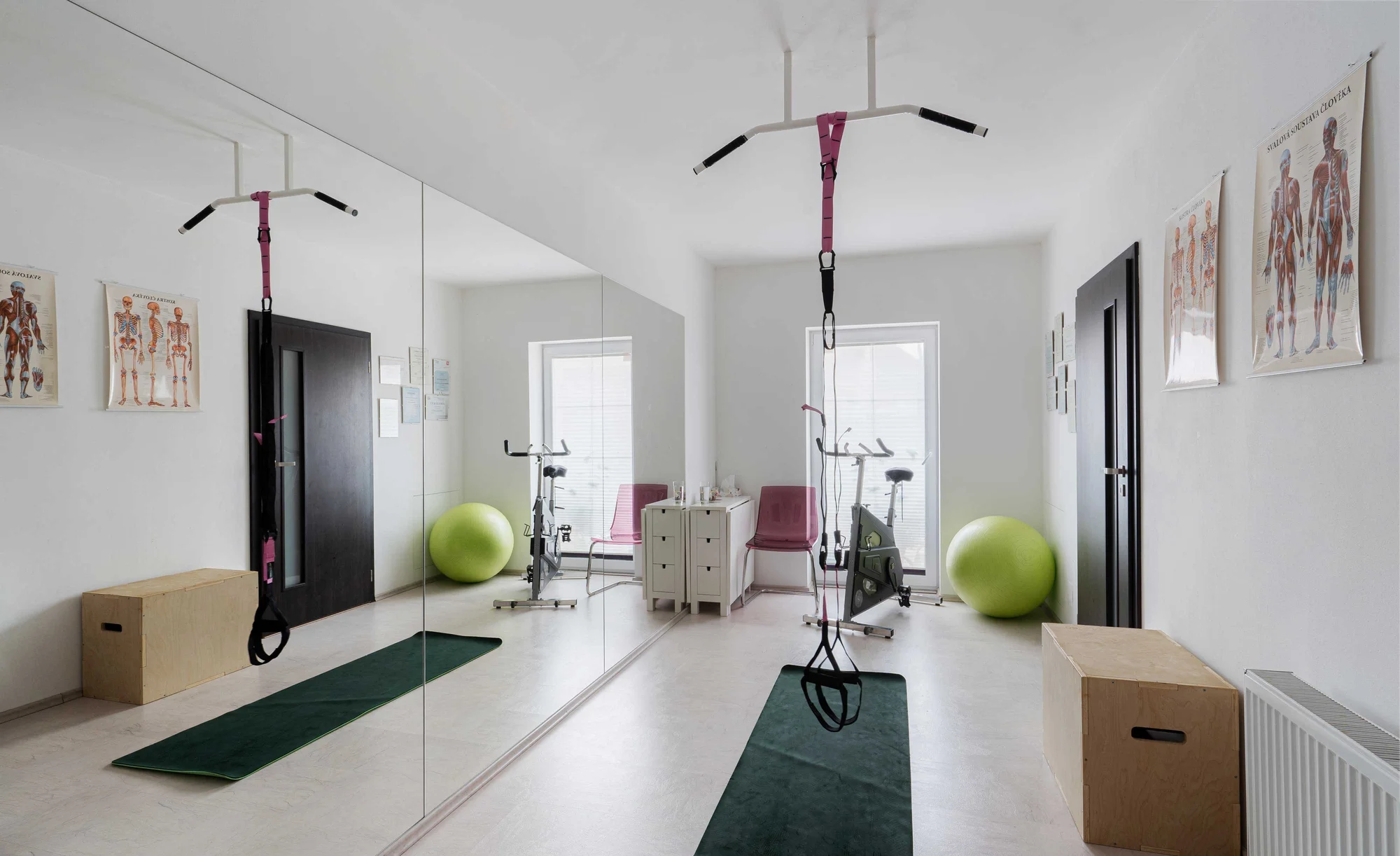60min. manuální lymfodrenáž dolních končetin: detox i redukce celulitidy